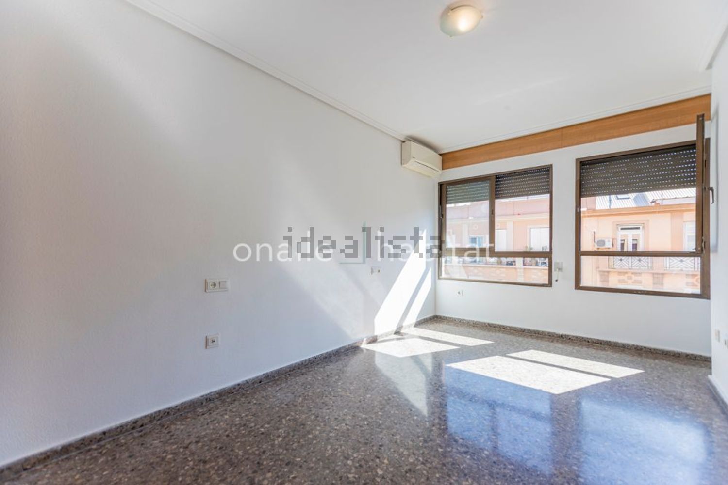 Pis de 70 m² a València