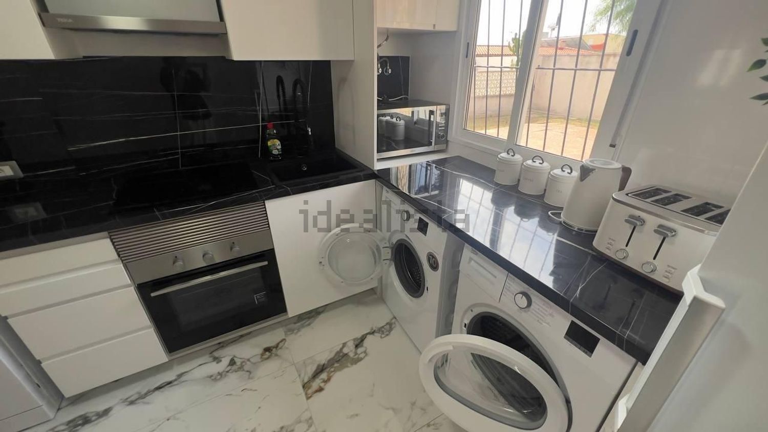 Casa de 80 m² a Oriola
