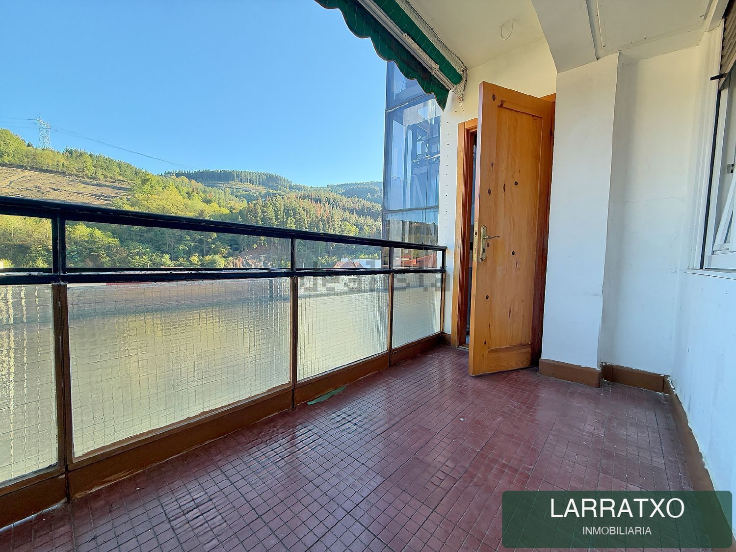 Wohnung 90 m² in Eskoriatza