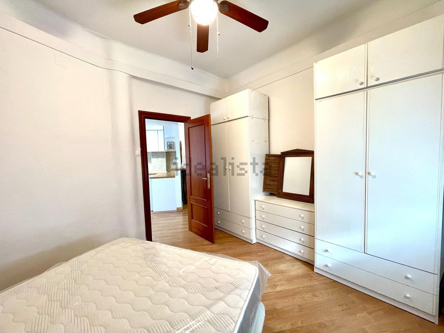 Wohnung 76 m² in Valencia