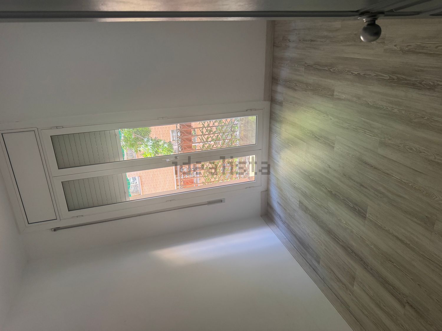 Pis de 65 m² a Badalona