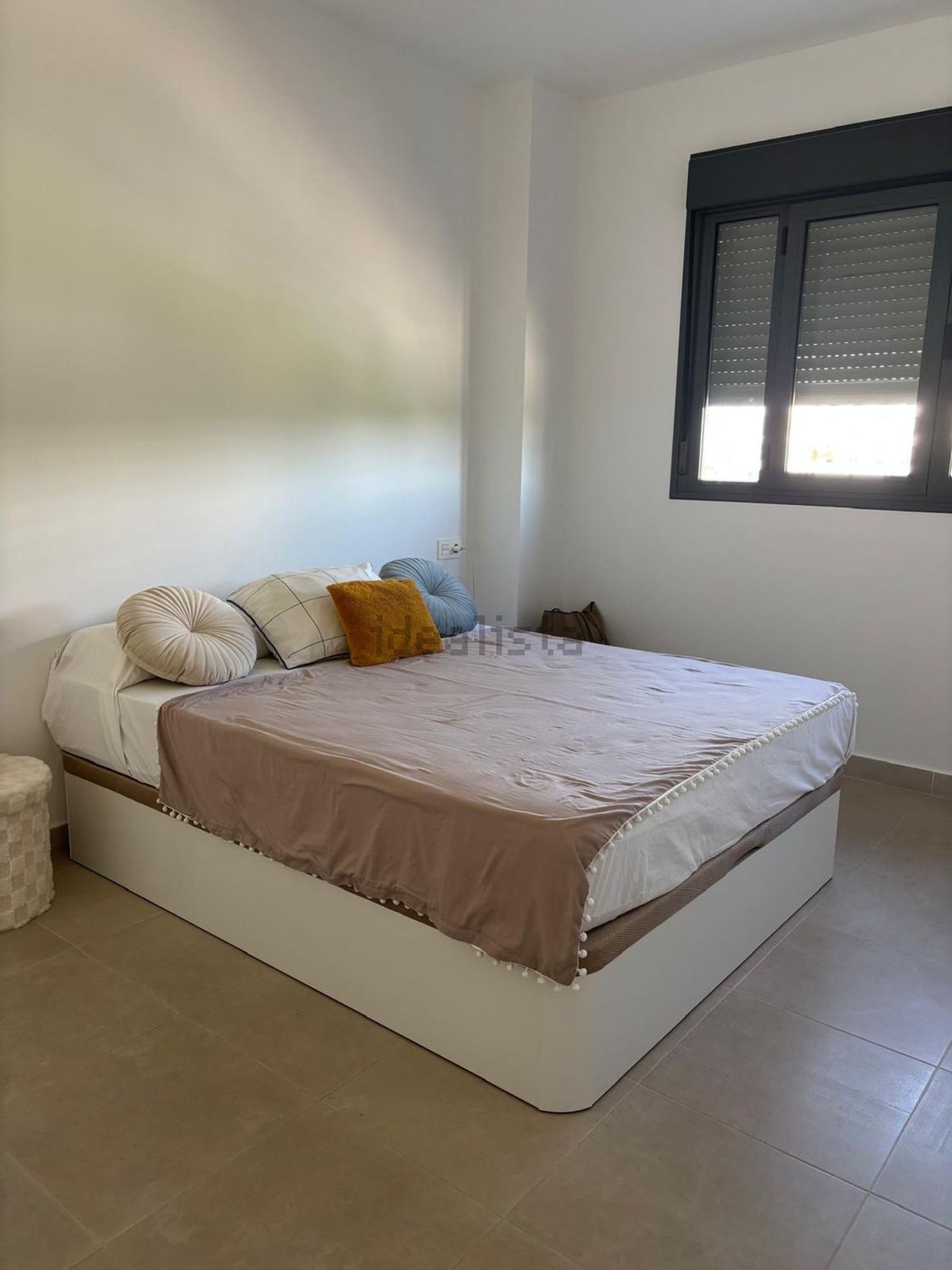 Habitació de lloguer, Dos Hermanas
