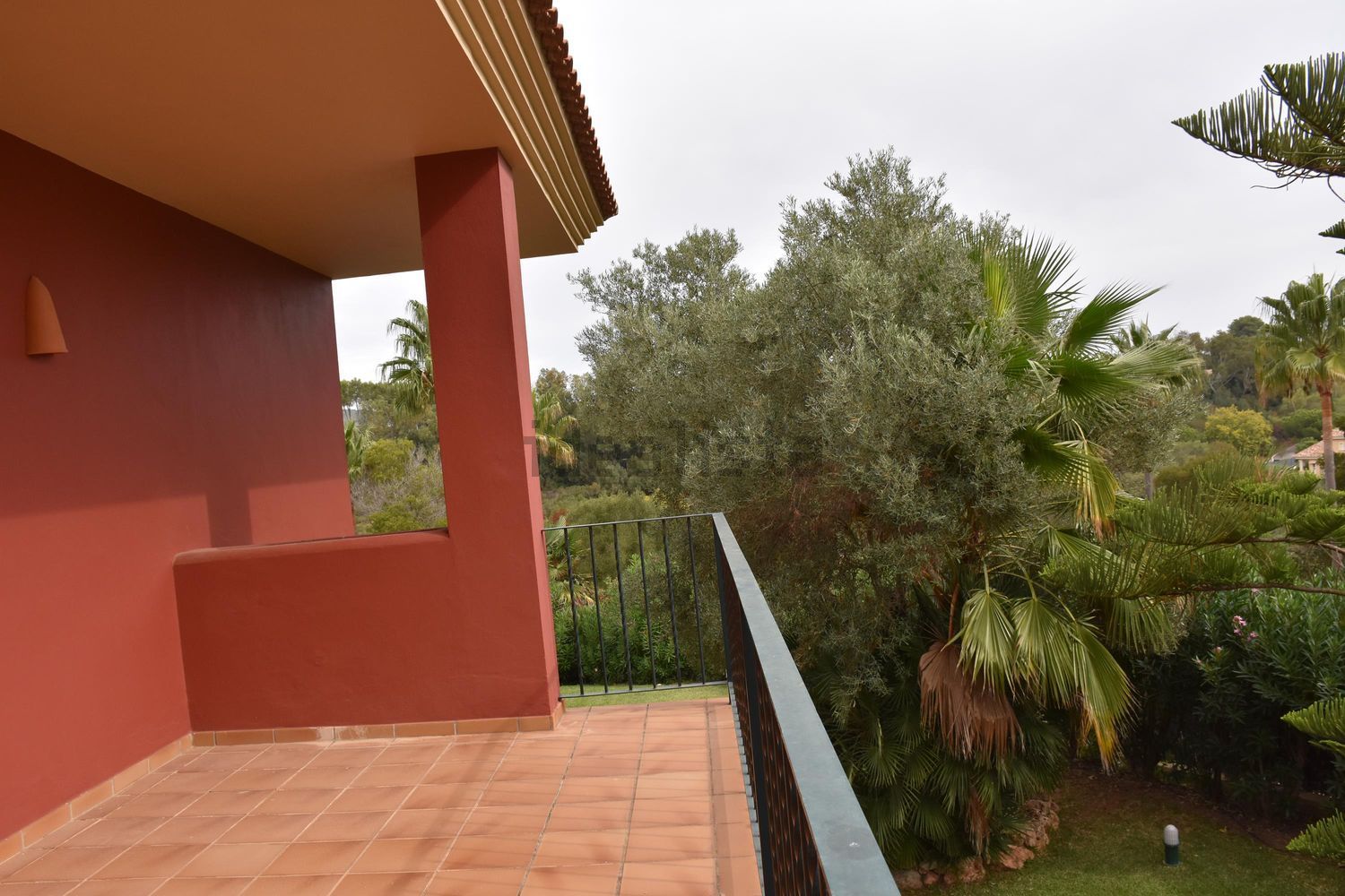 Maison 450 m² à San Roque