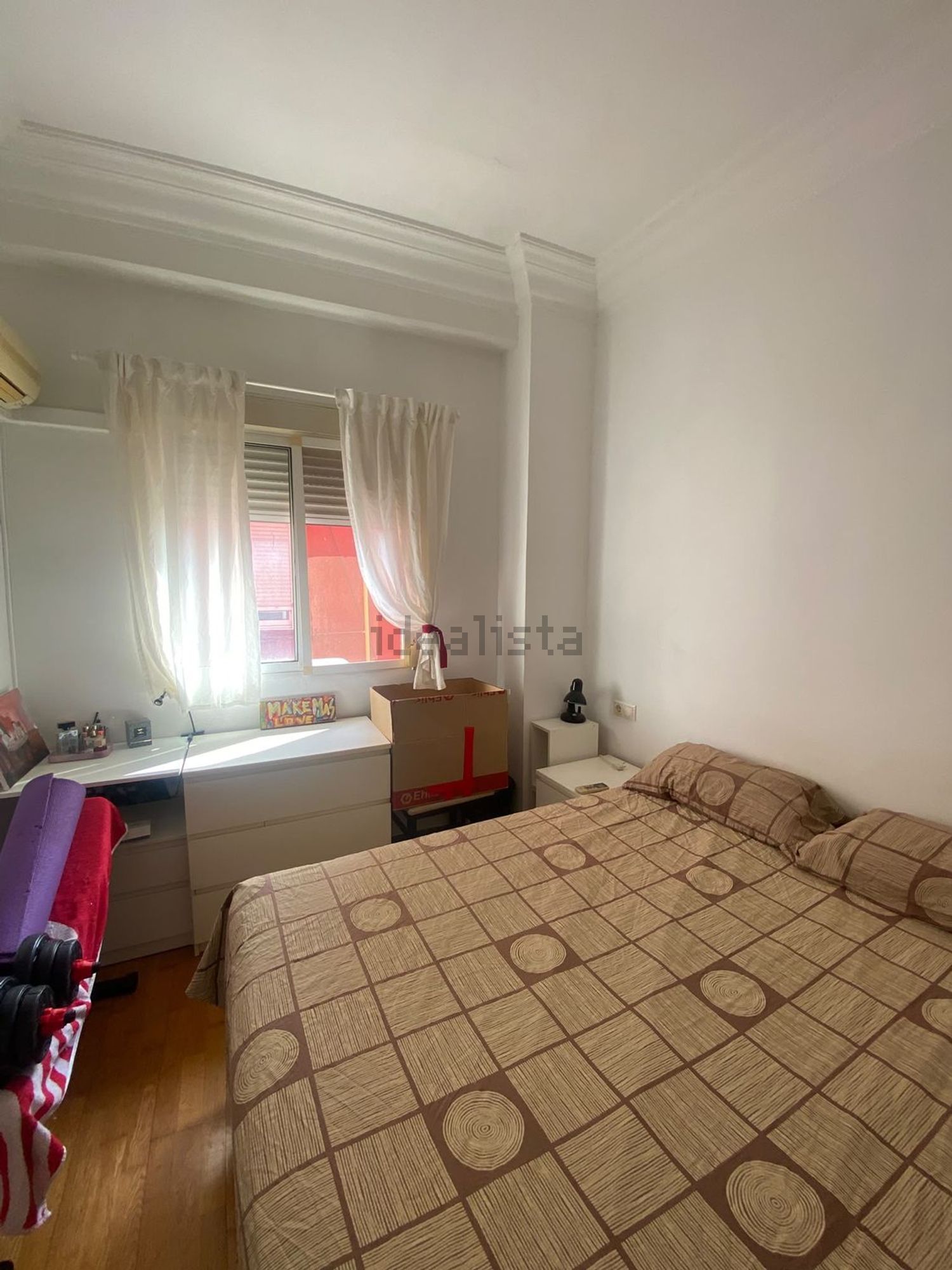 Pis de 80 m² a València