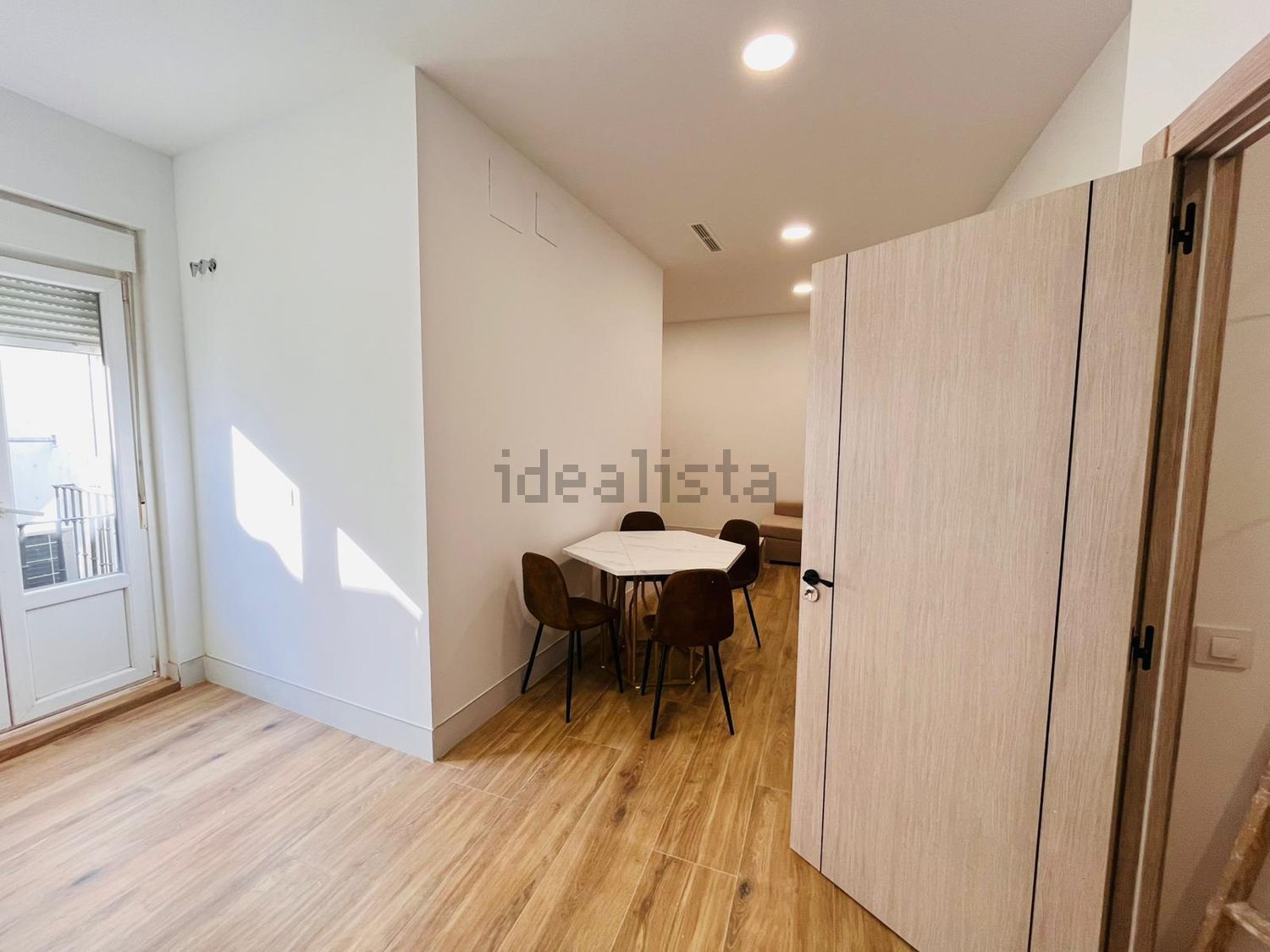 Wohnung 277 m² in Madrid