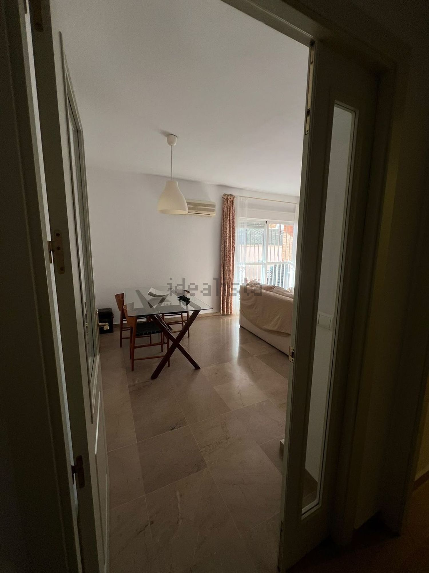 Habitació de lloguer, Bormujos