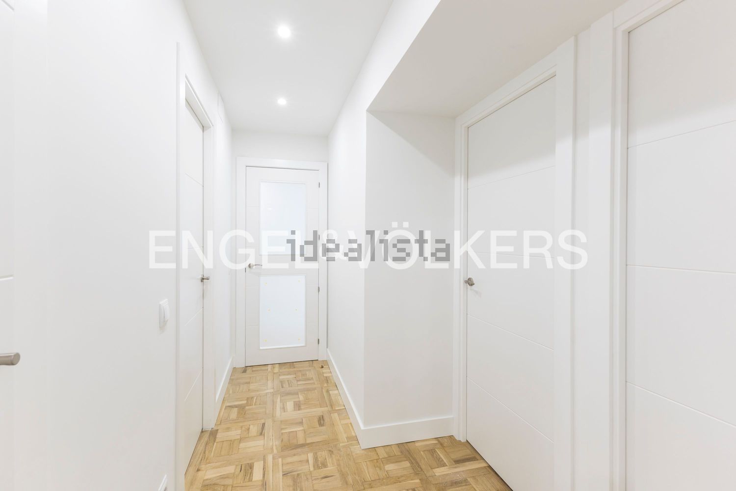 Wohnung 98 m² in Madrid