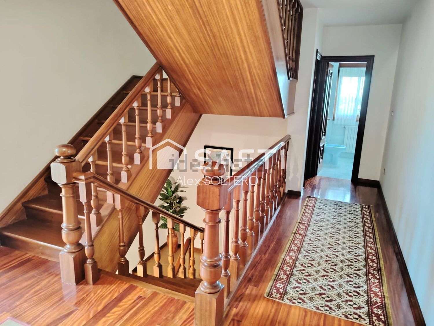 Casa de 345 m² a Vigo