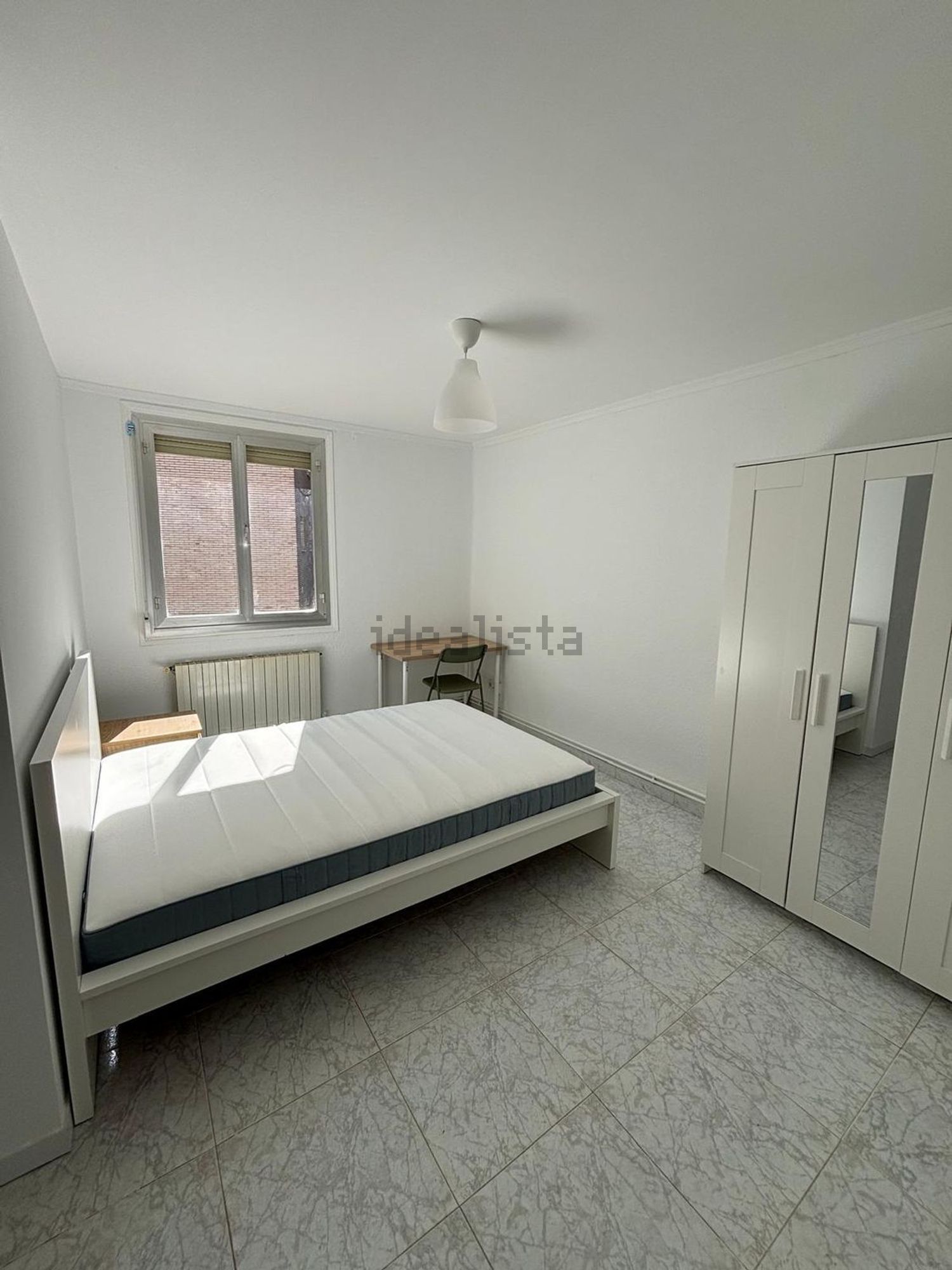Habitació de lloguer, Logronyo