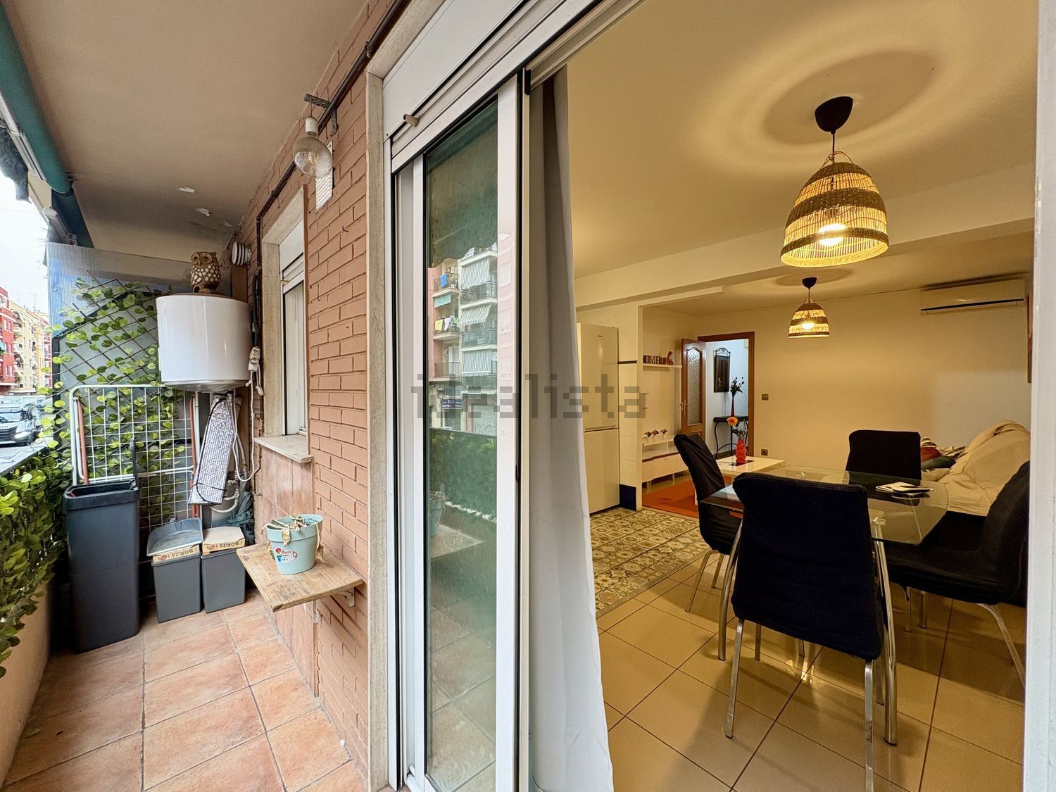 Wohnung 67 m² in Valencia