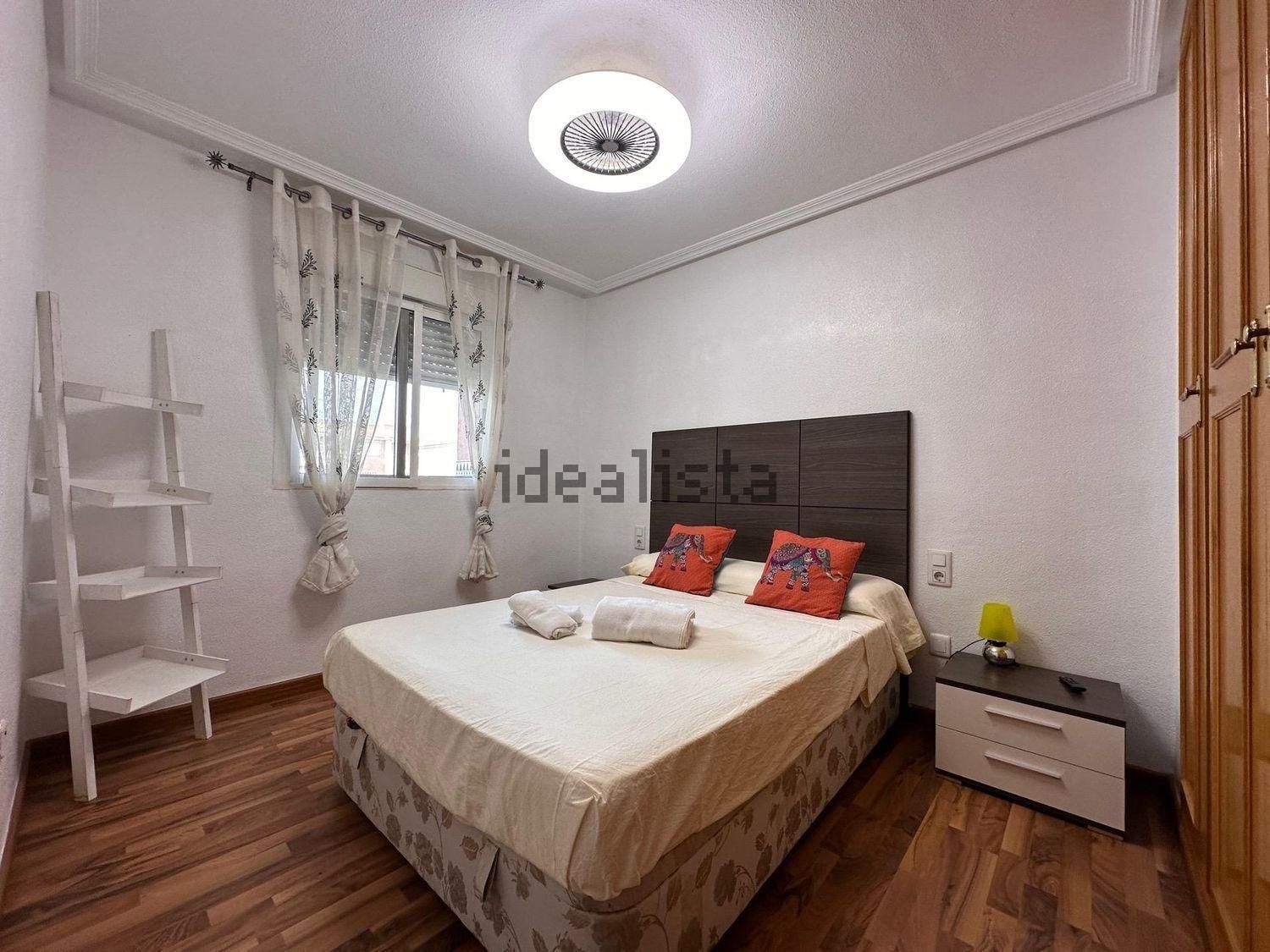 Piso de 60 m² en Santa Pola