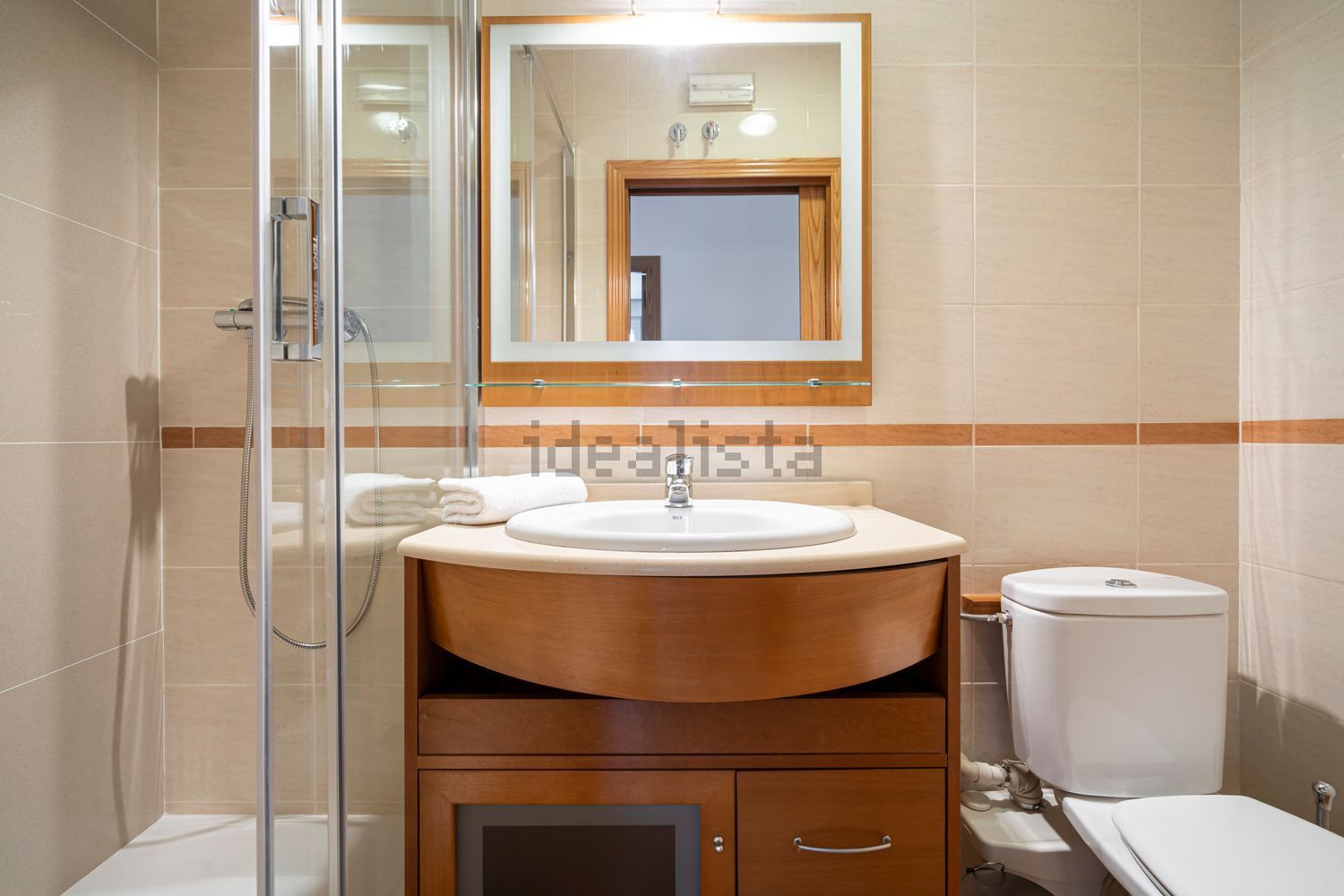 Room for rent, Madrid