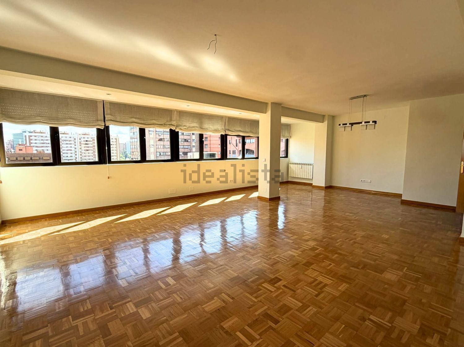 Wohnung 186 m² in Madrid