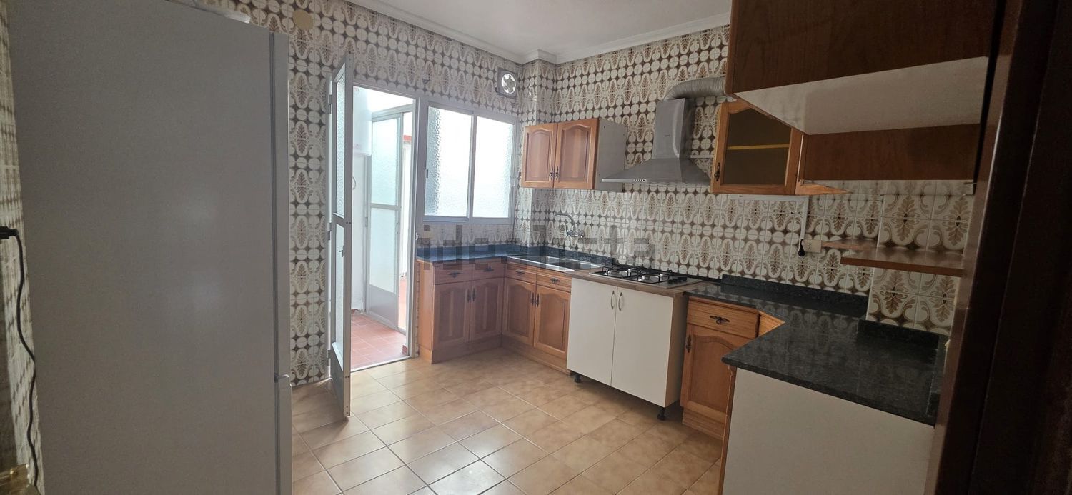 Habitación 100 m², Ceutí