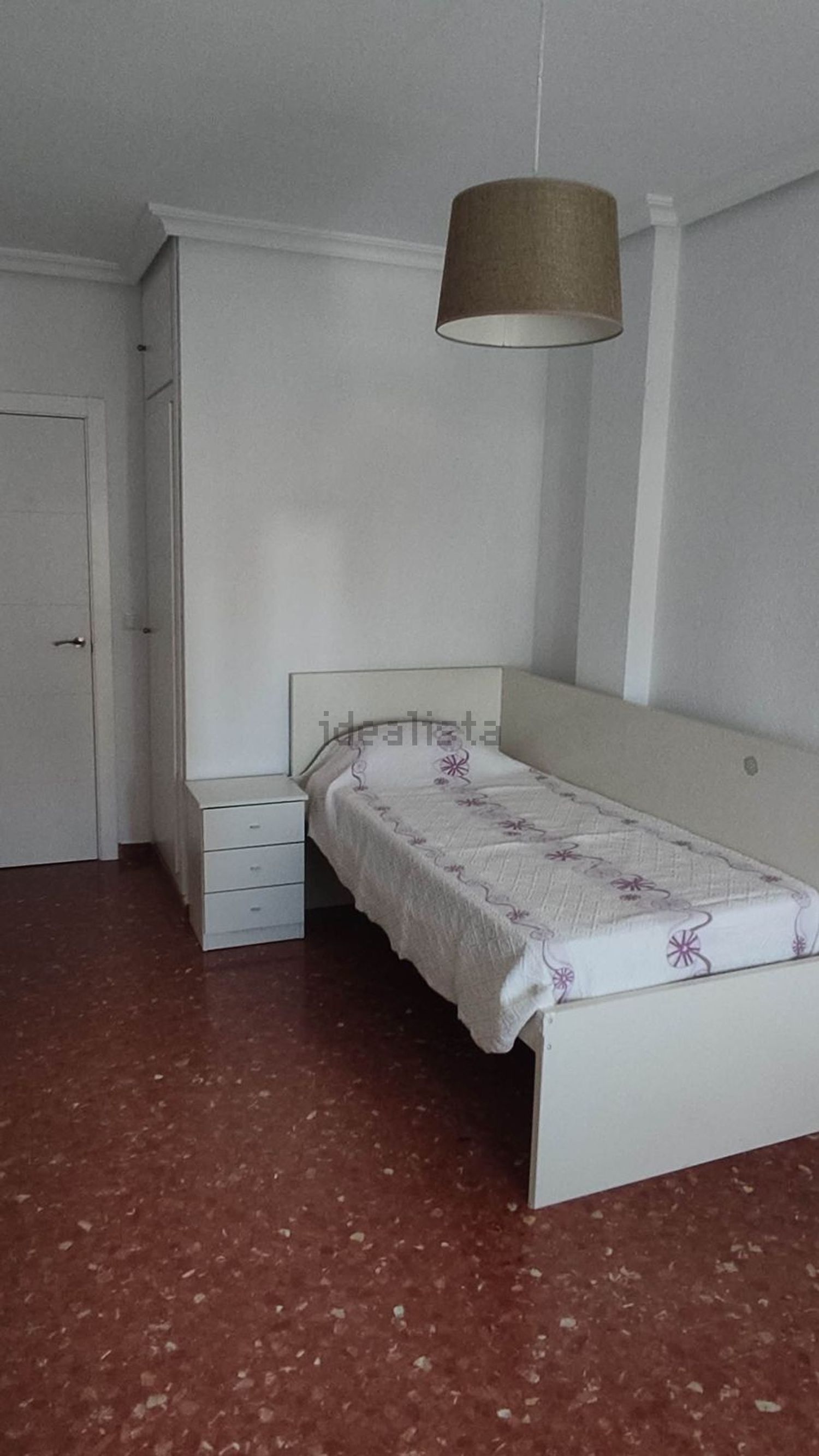 Piso de 100 m² en Almendralejo