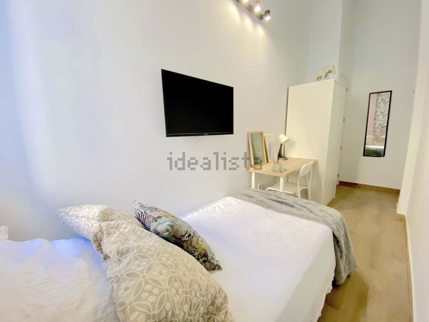 Habitación 200 m², Sevilla