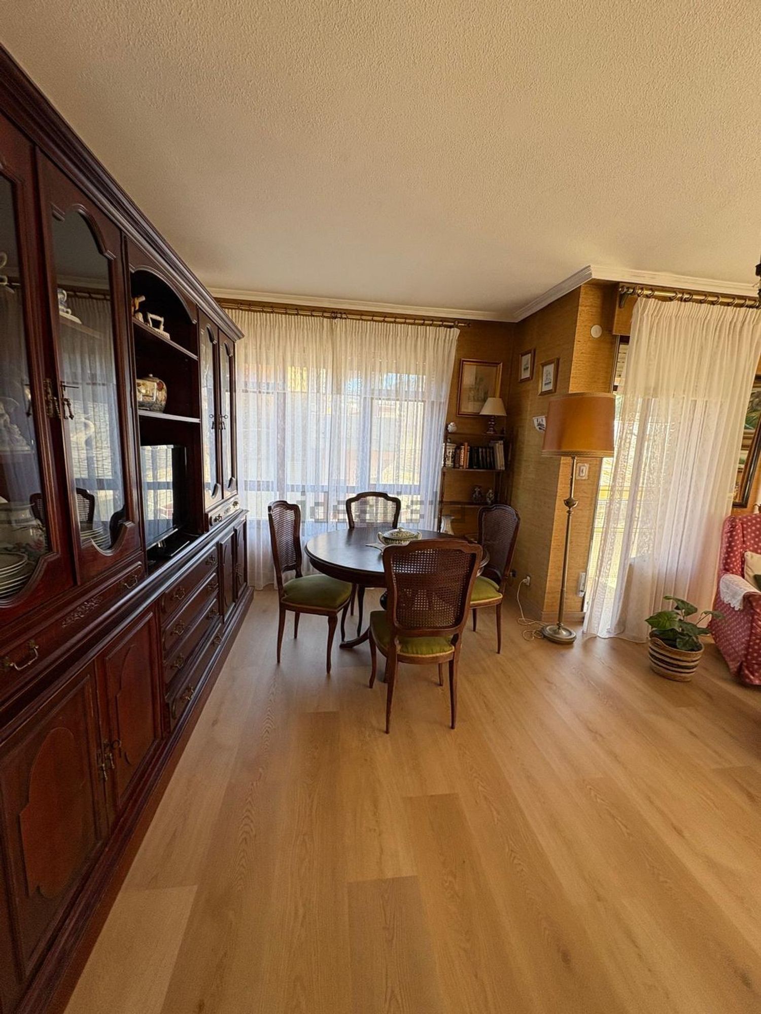 Pis de 95 m² a Valdés