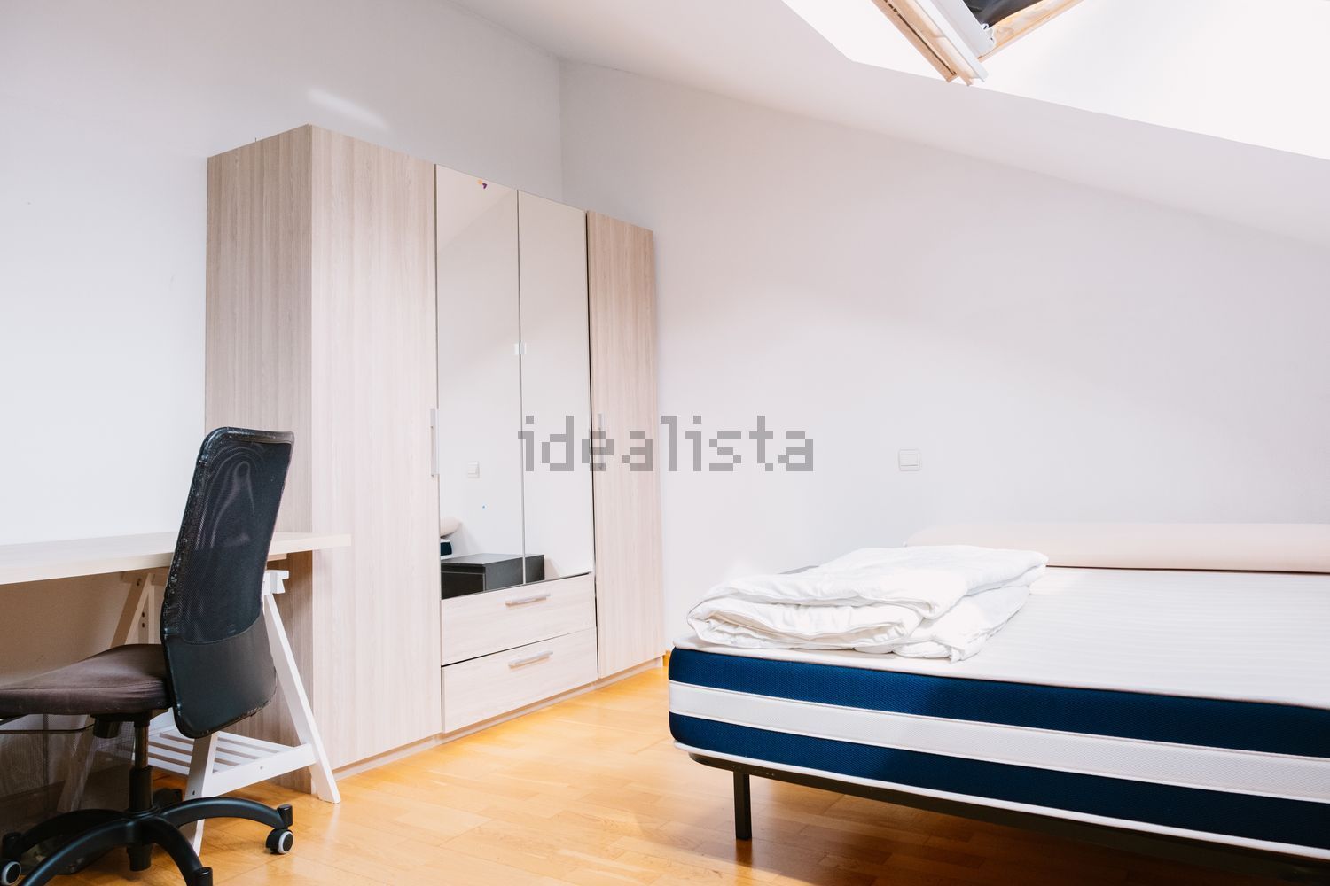 Room for rent, Zaragoza