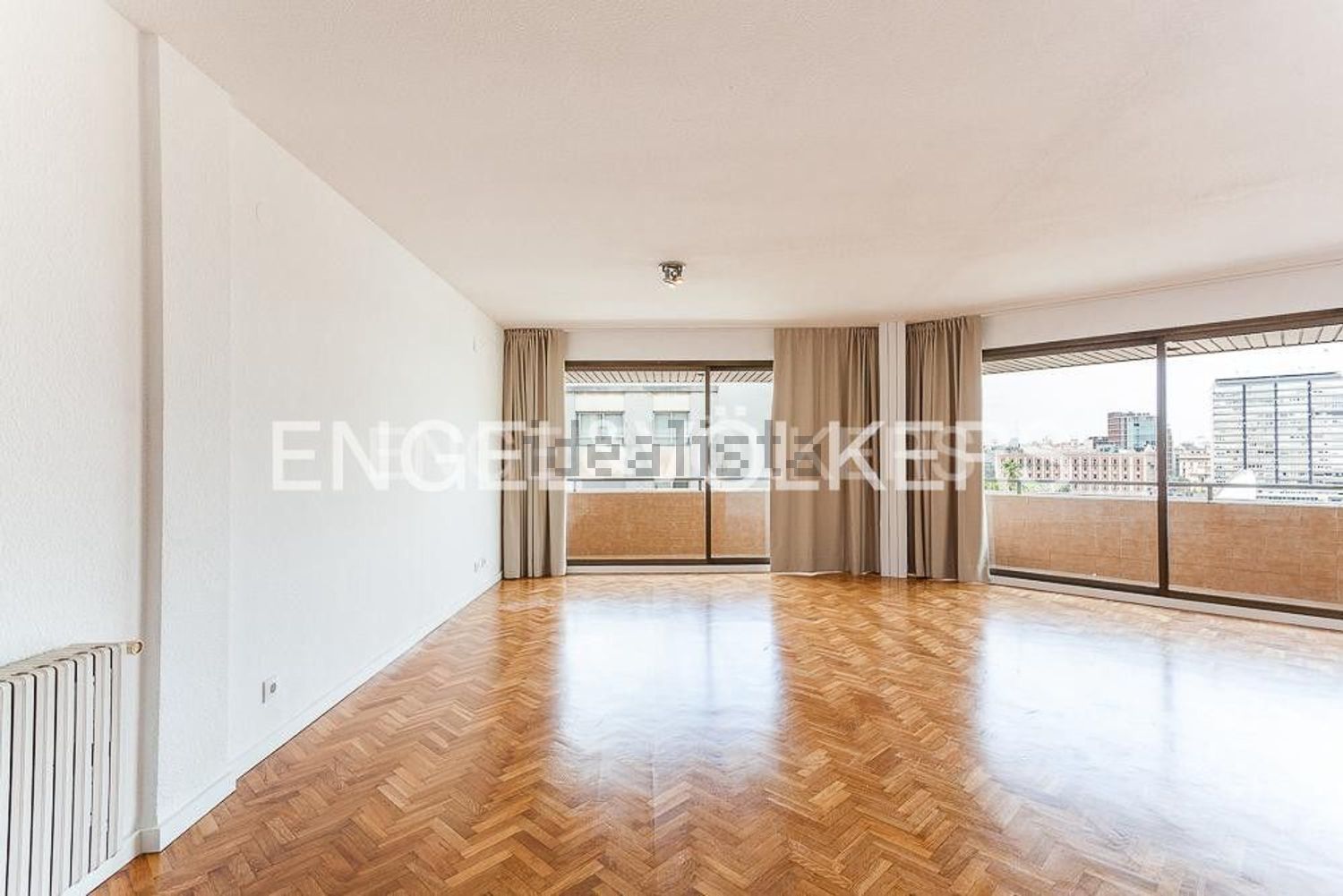 Pis de 200 m² a València