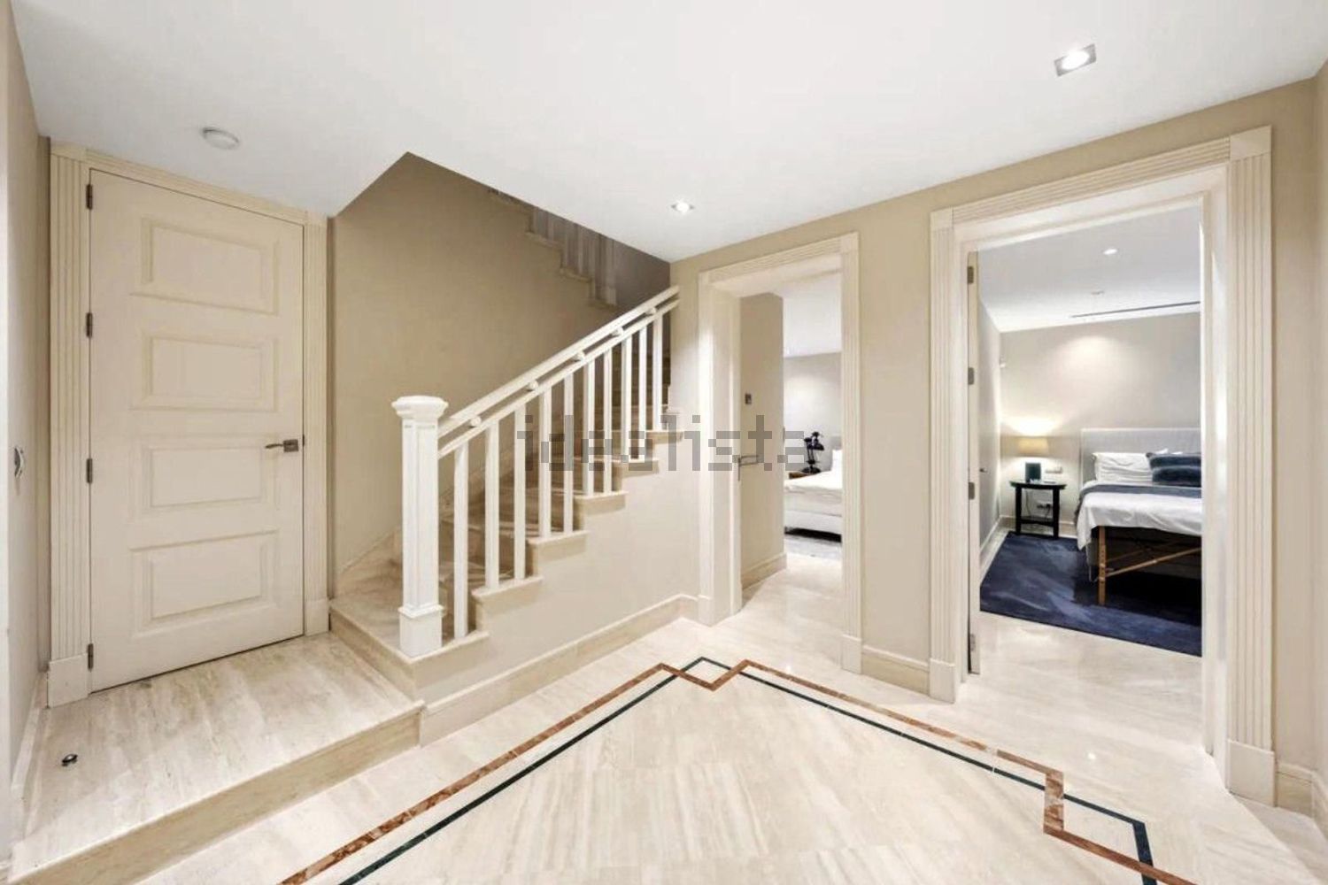 Haus 604 m² in Marbella