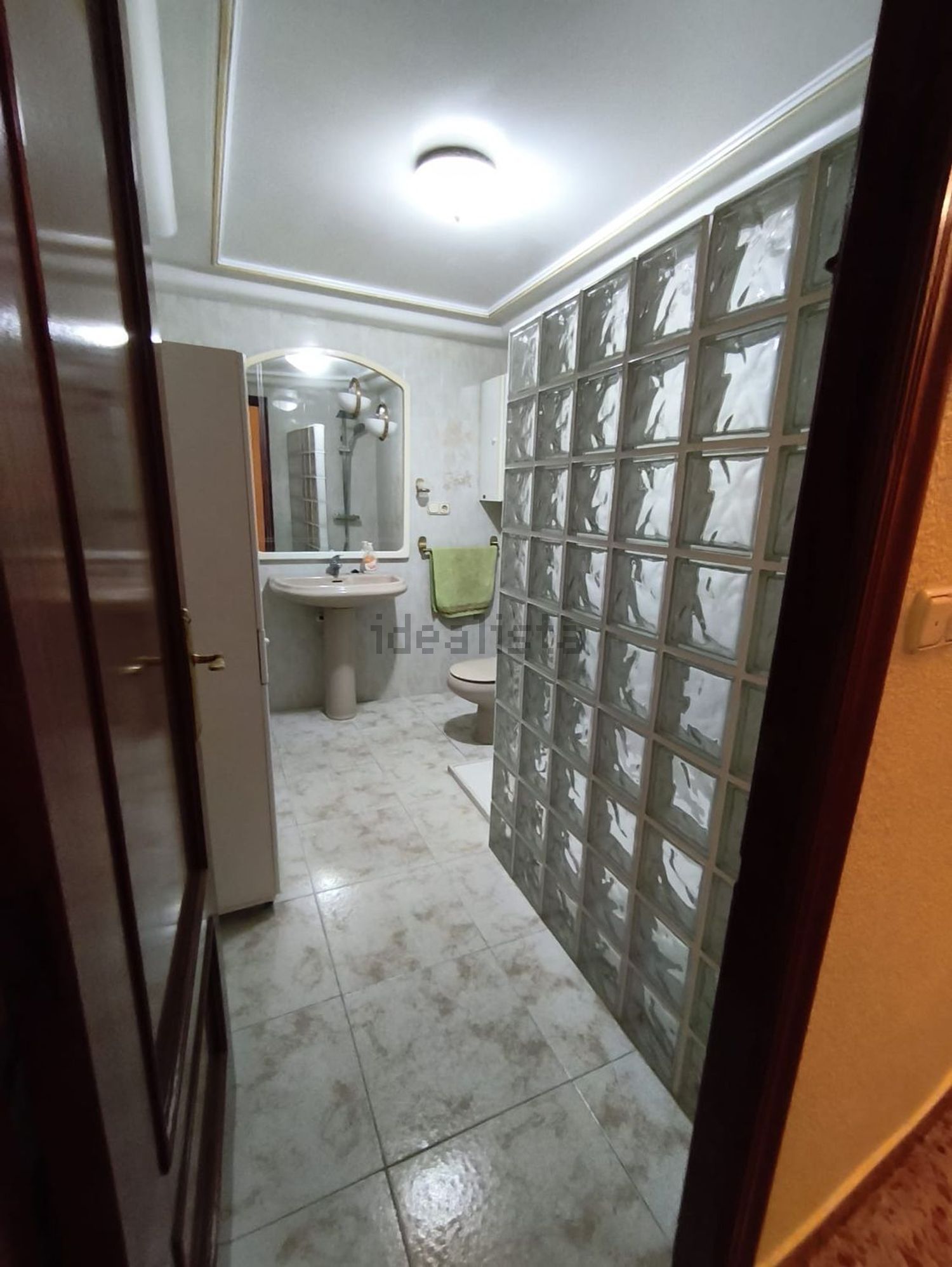 Piso de 100 m² en Mogente