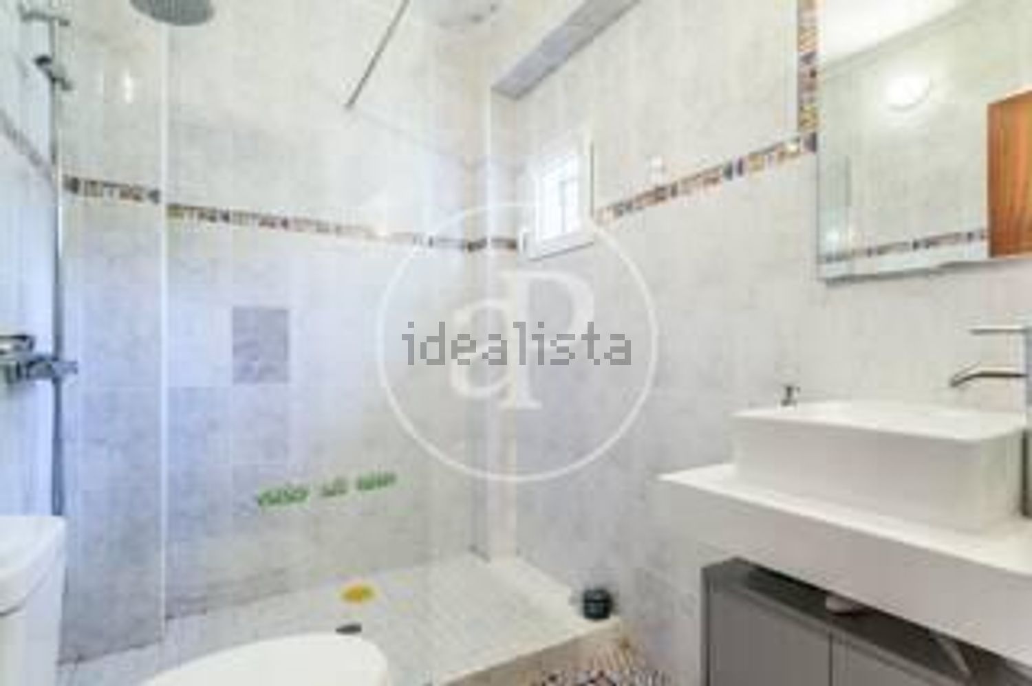 Haus 251 m² in Nàquera / Náquera