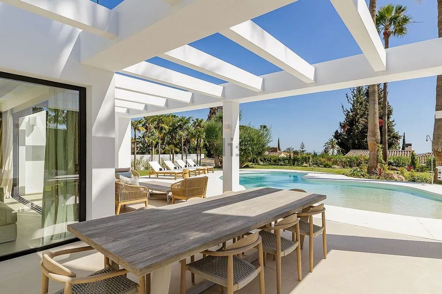 Haus 400 m² in Marbella