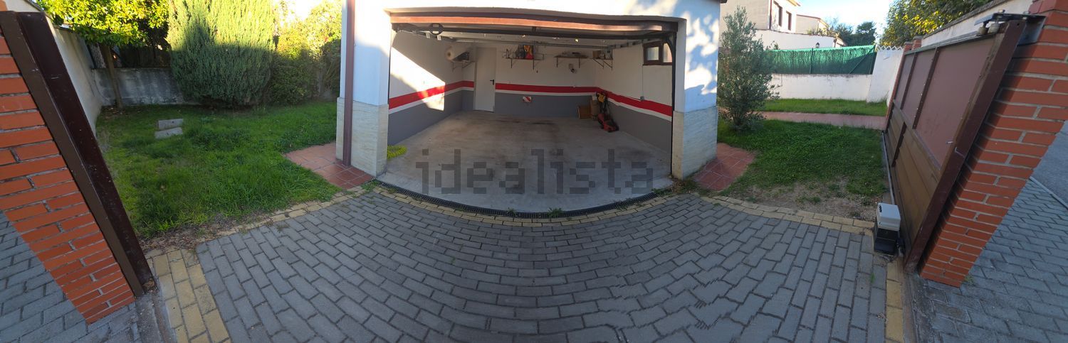 House 180 m² in Moriscos