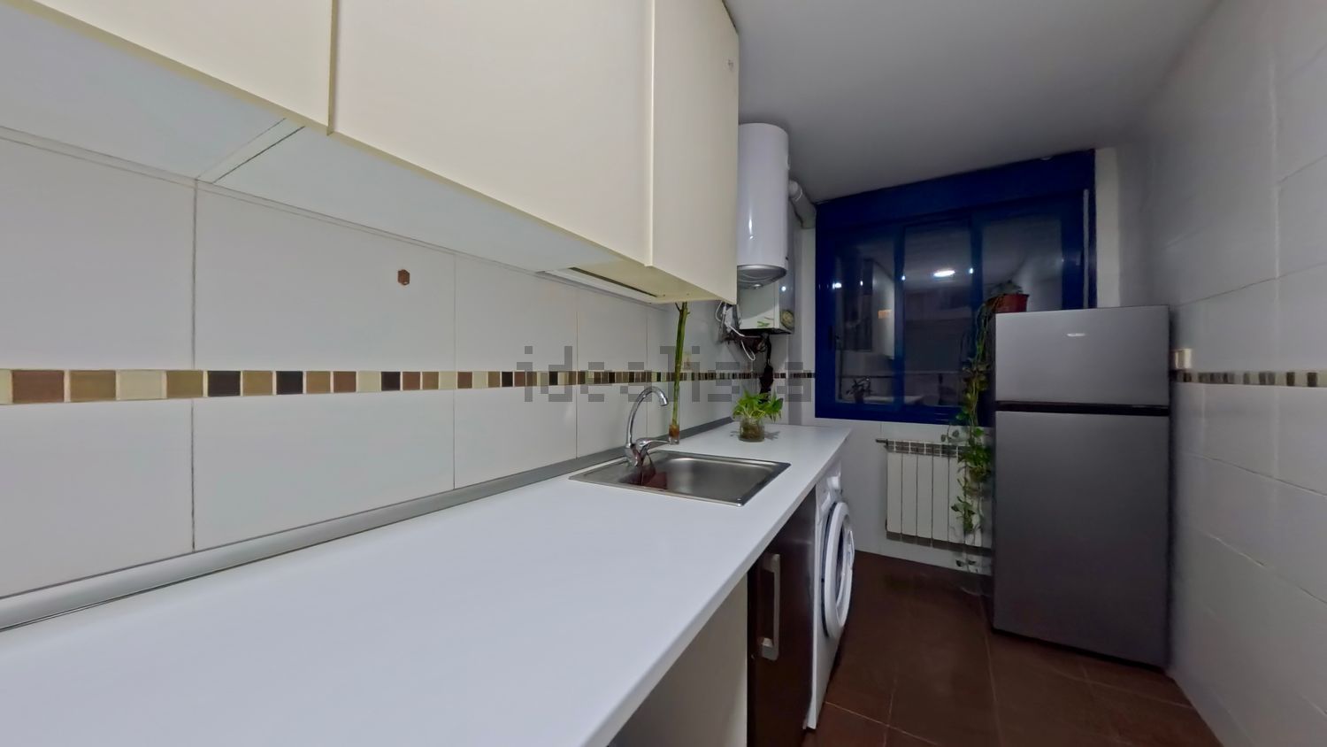 Habitació de lloguer, Alovera