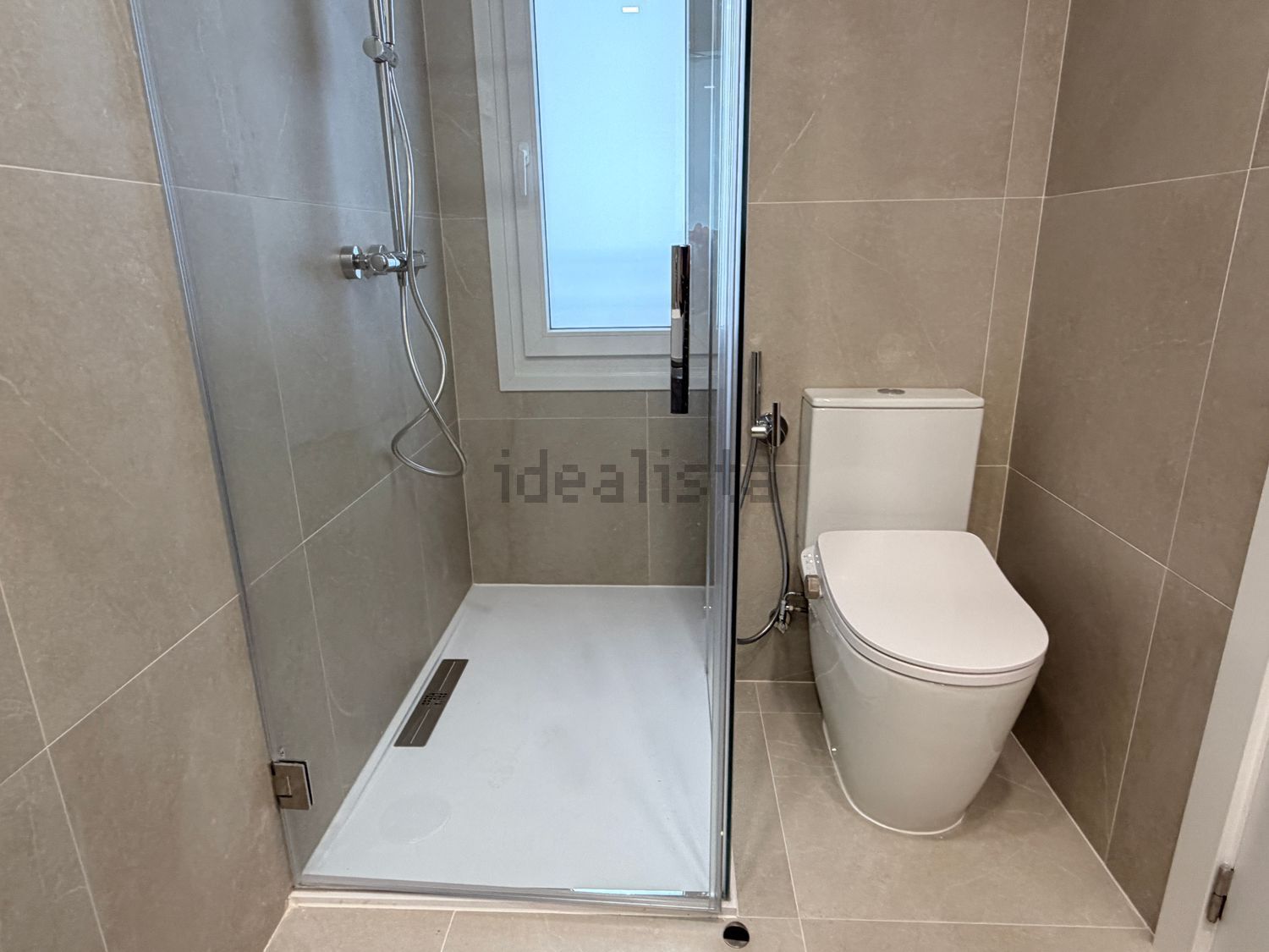 Wohnung 138 m² in Madrid
