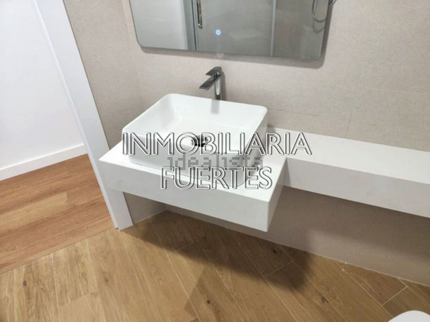 Pis de 80 m² a Lleó