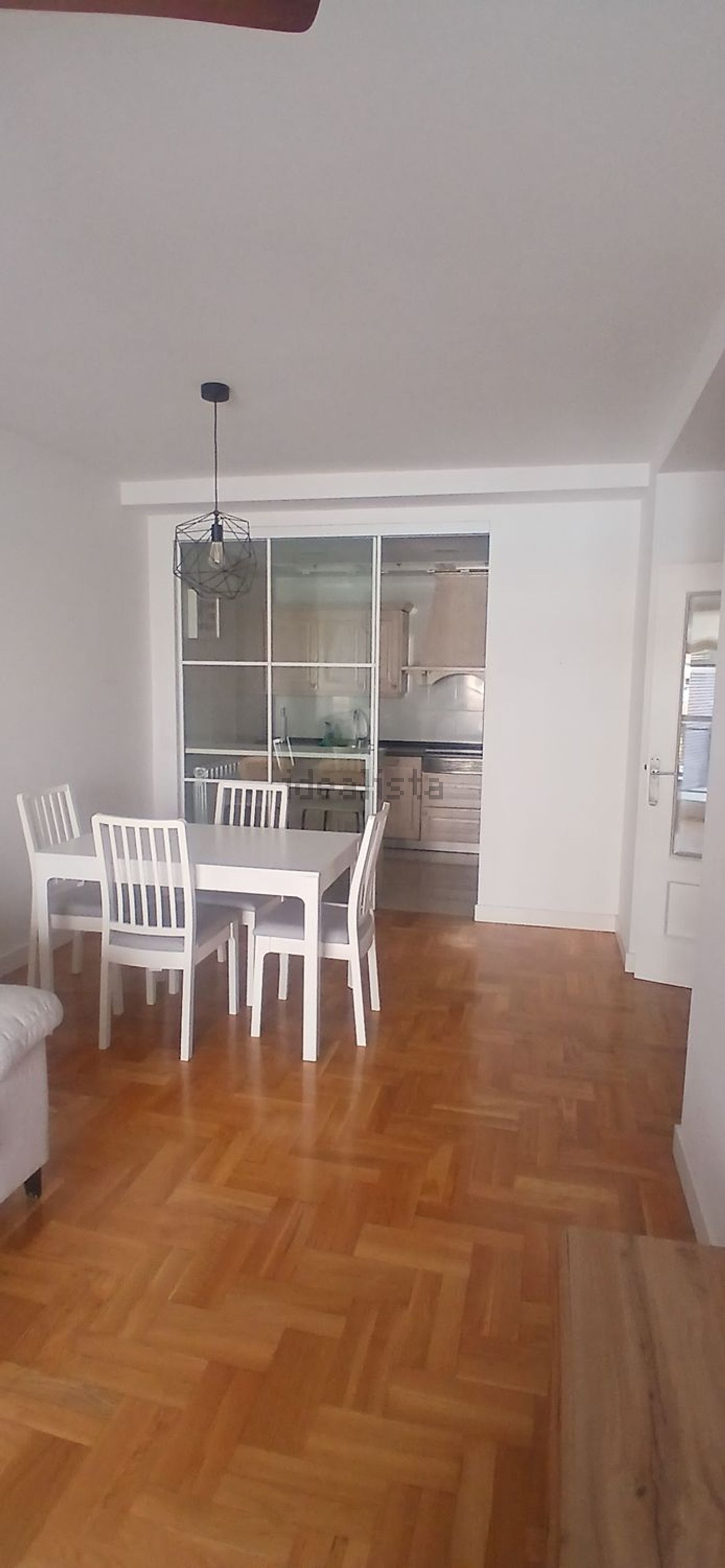 Apartamento 84 m² em Barañáin / Barañain