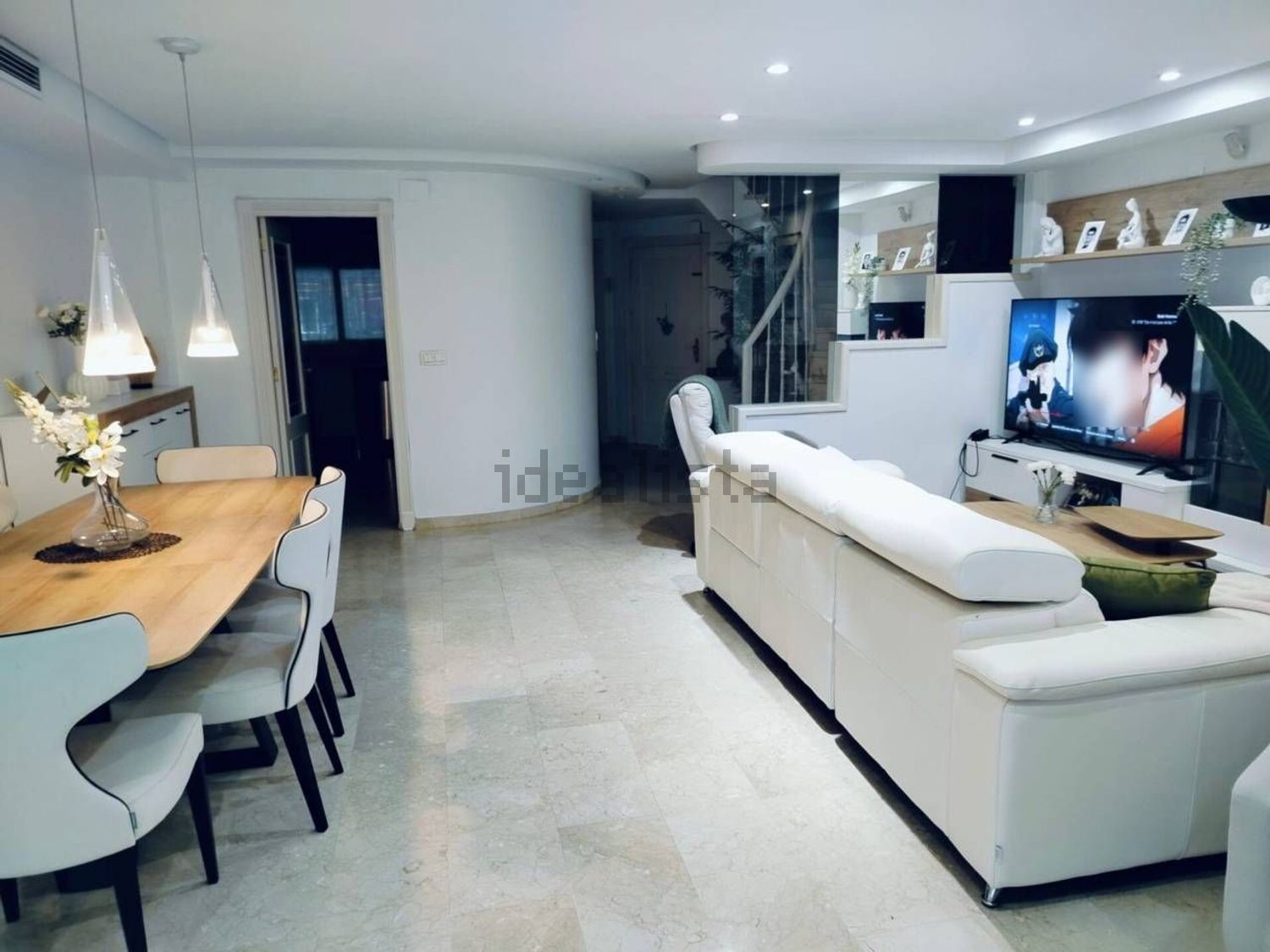 Будинок 300 м² у Alacant / Alicante
