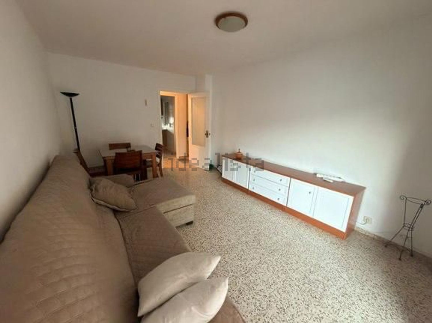 Apartamento 90 m² em Linares