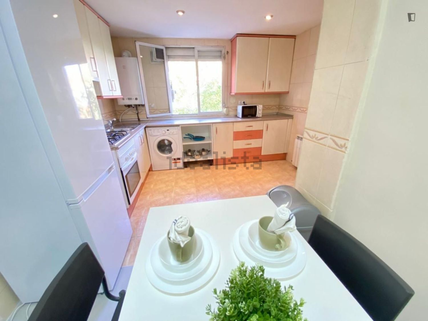 Habitación 105 m², Madrid