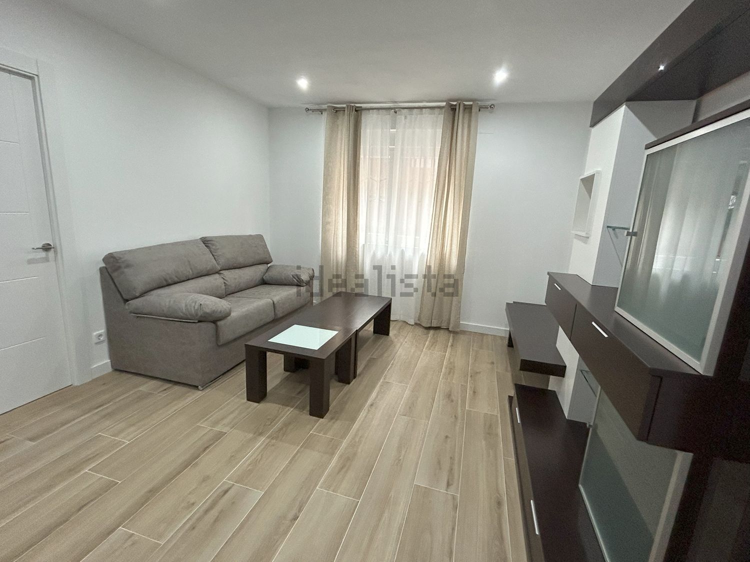 Flat 72 m² in Zaragoza