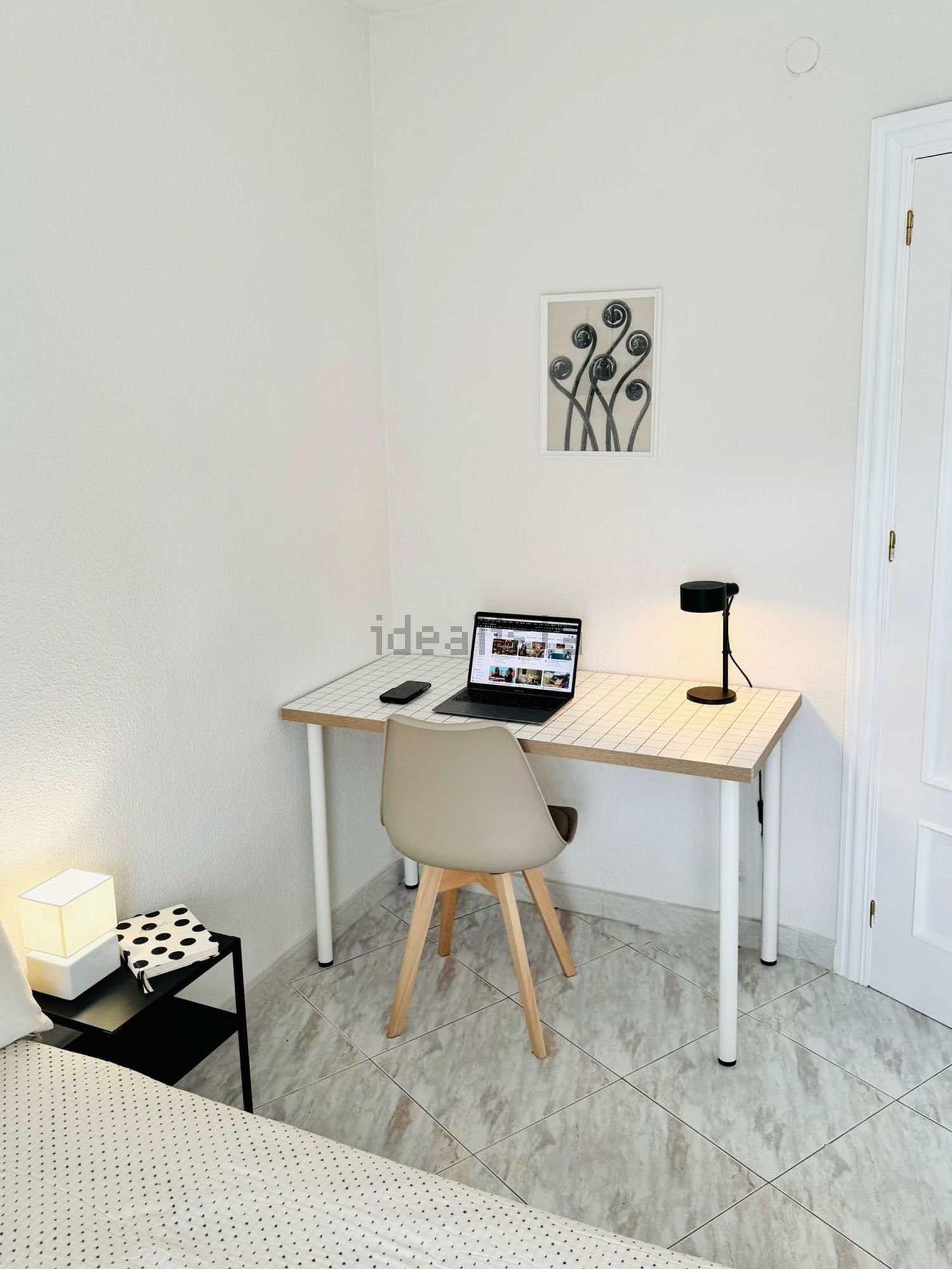 Habitació de lloguer, Àvila