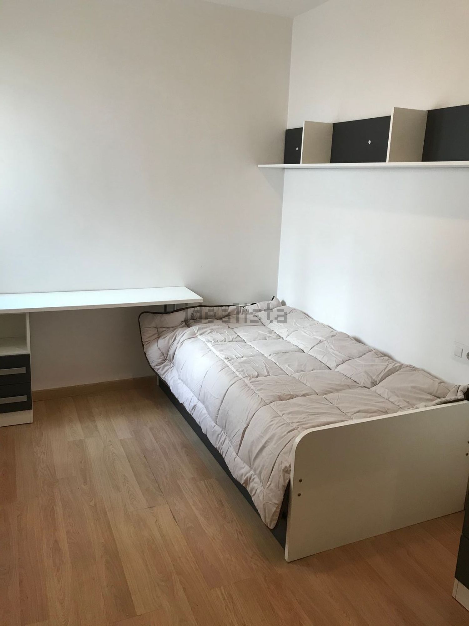 Pis de 80 m² a Còrdova
