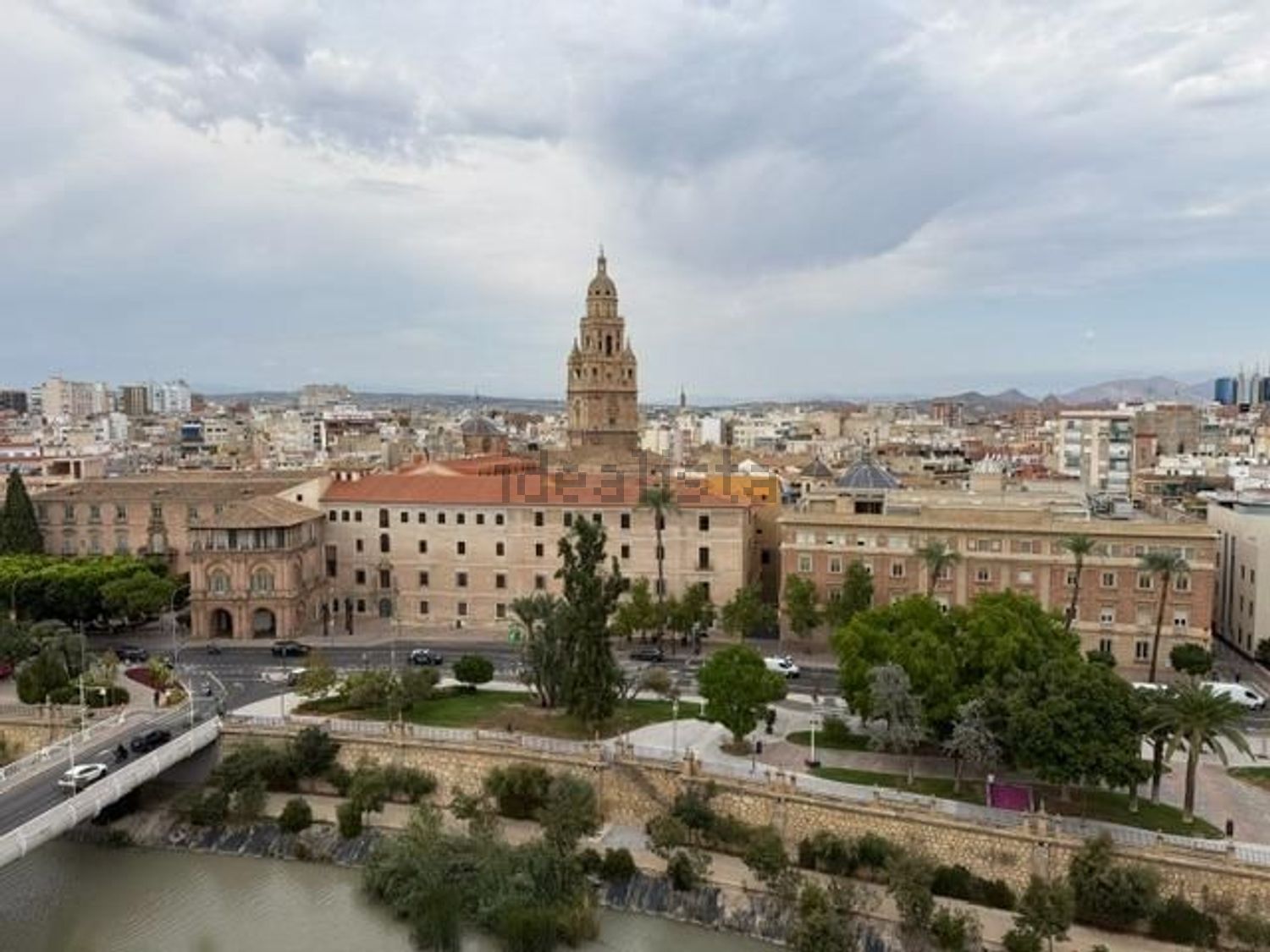 Piso de 80 m² en Murcia