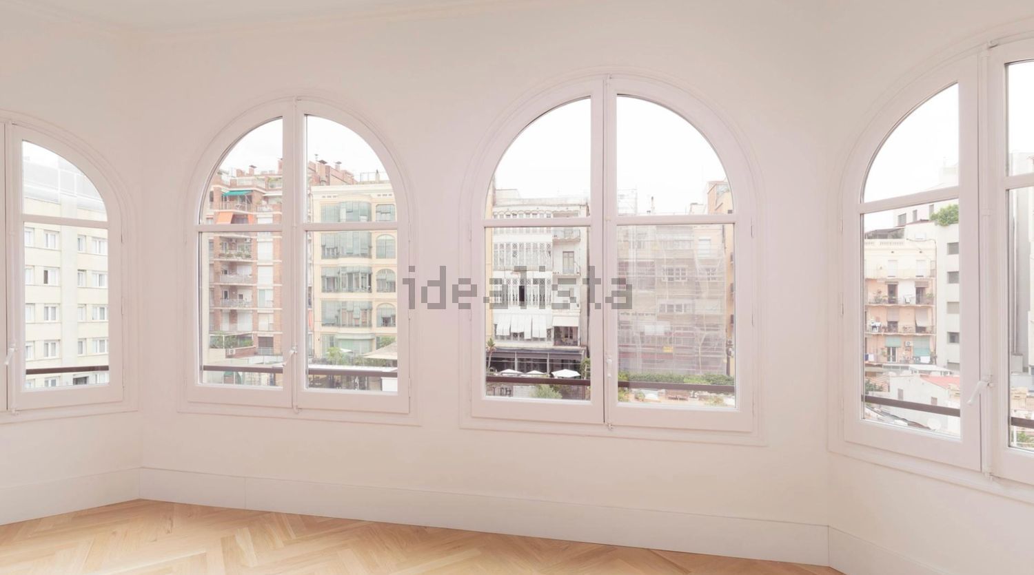 Wohnung 275 m² in Barcelona