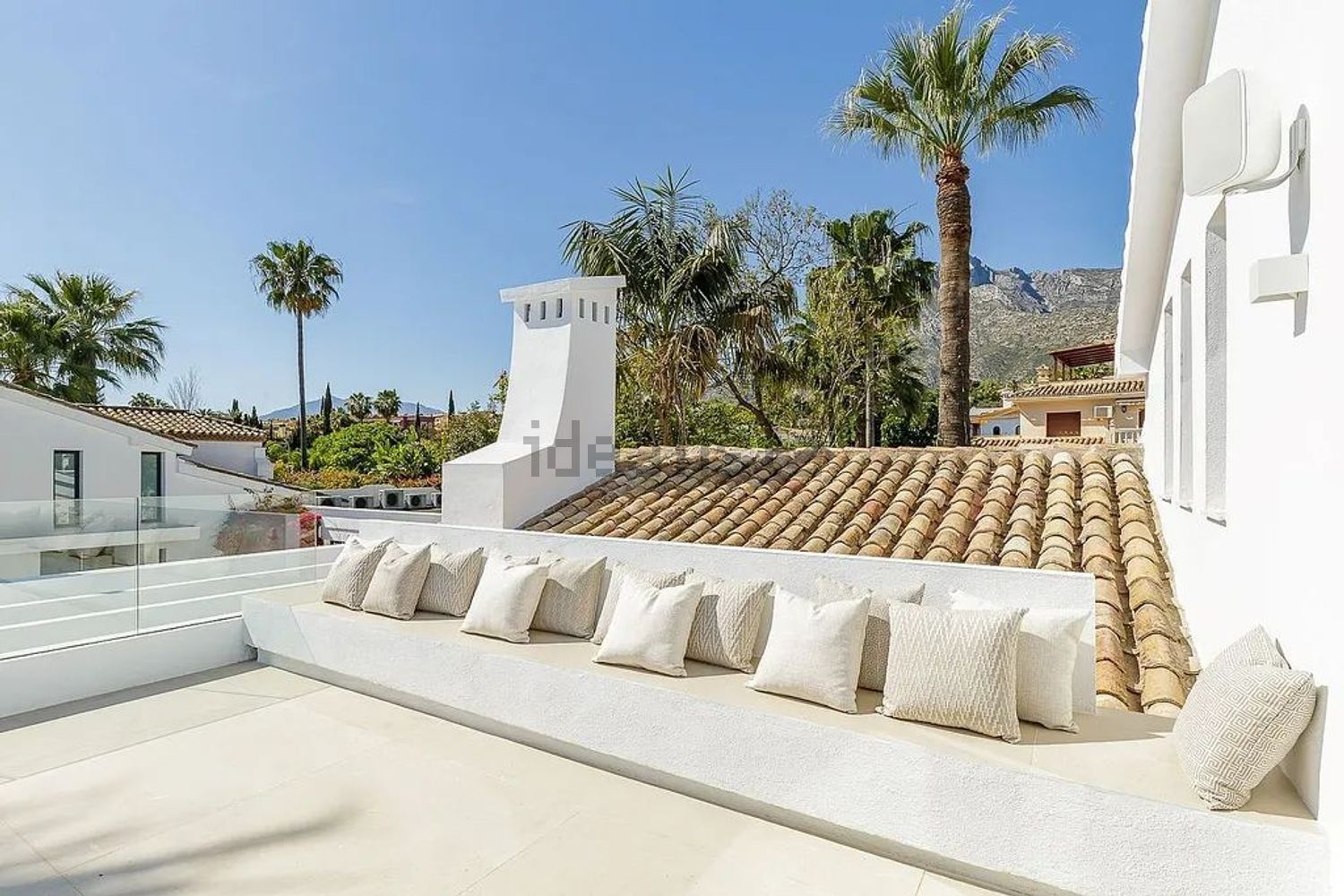 Haus 400 m² in Marbella