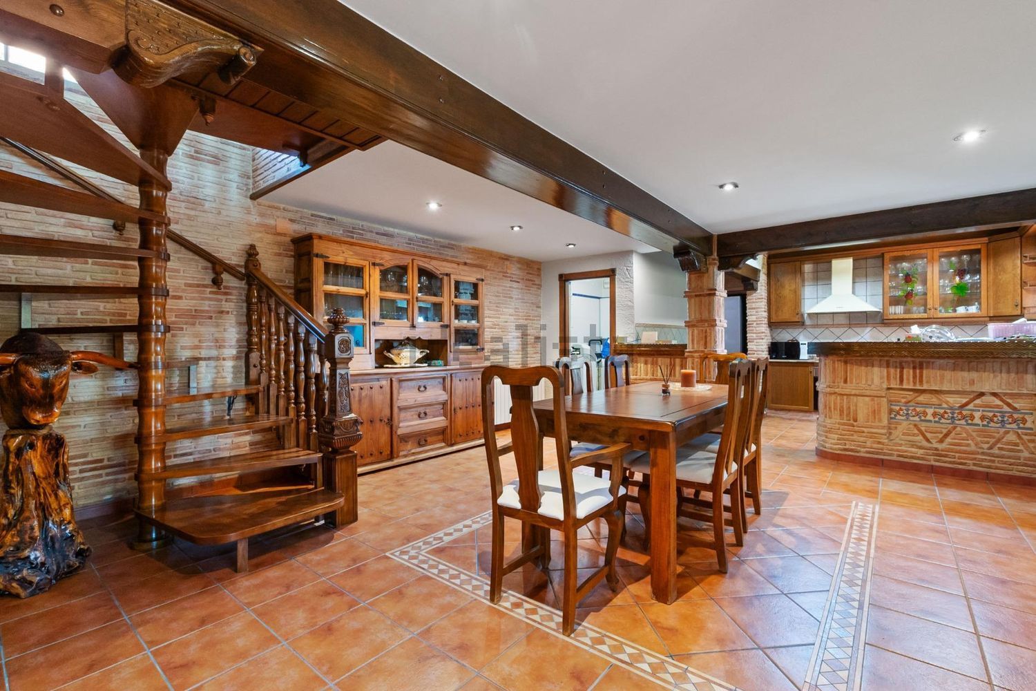 Casa de 395 m² a Onil