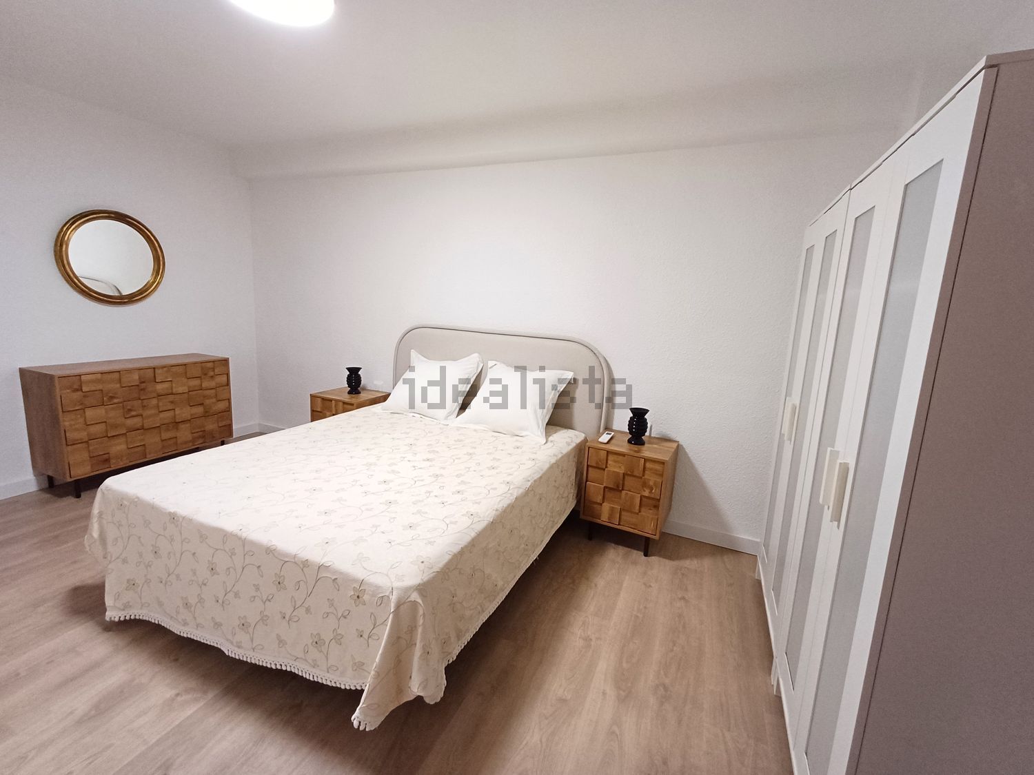 Pis de 80 m² a València