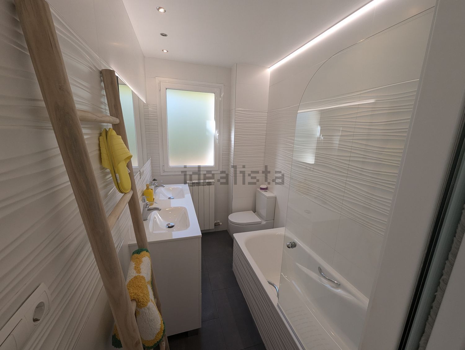 Flat 100 m² in Zaragoza