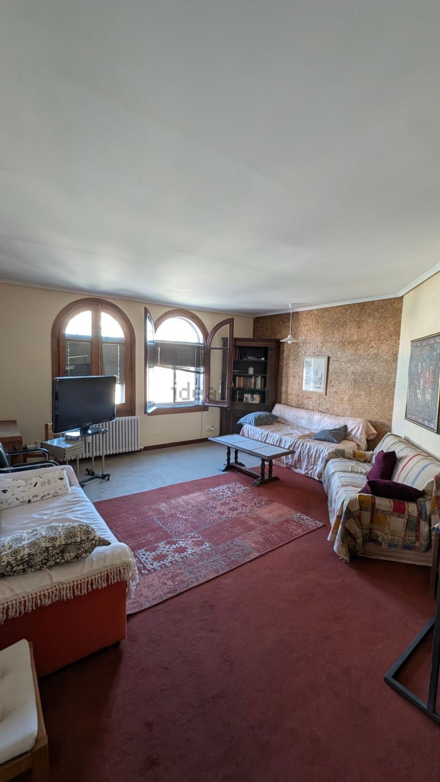Quarto para alugar, Saragoça
