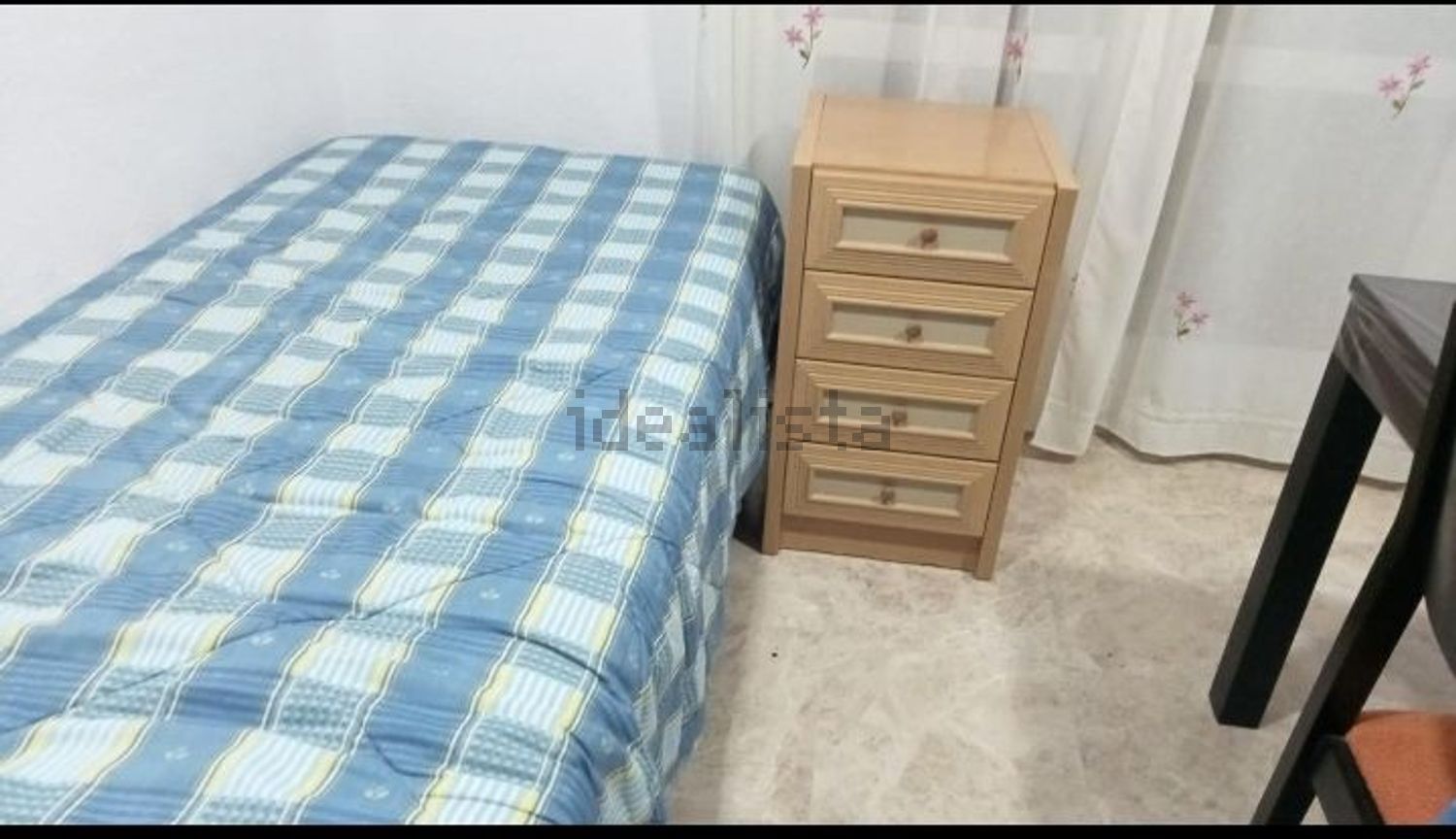 Habitació de lloguer, San Fernando
