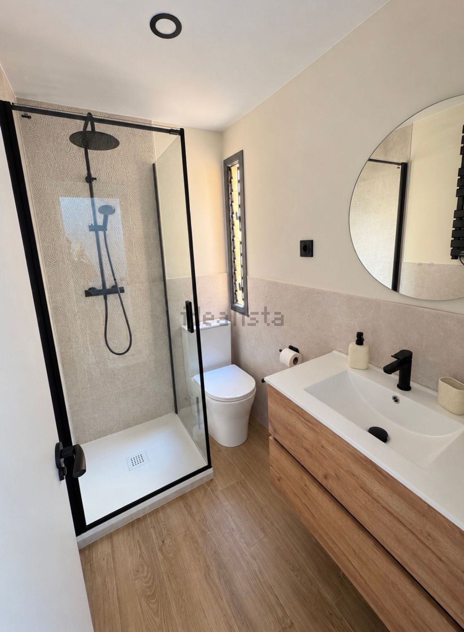 Flat 100 m² in Madrid