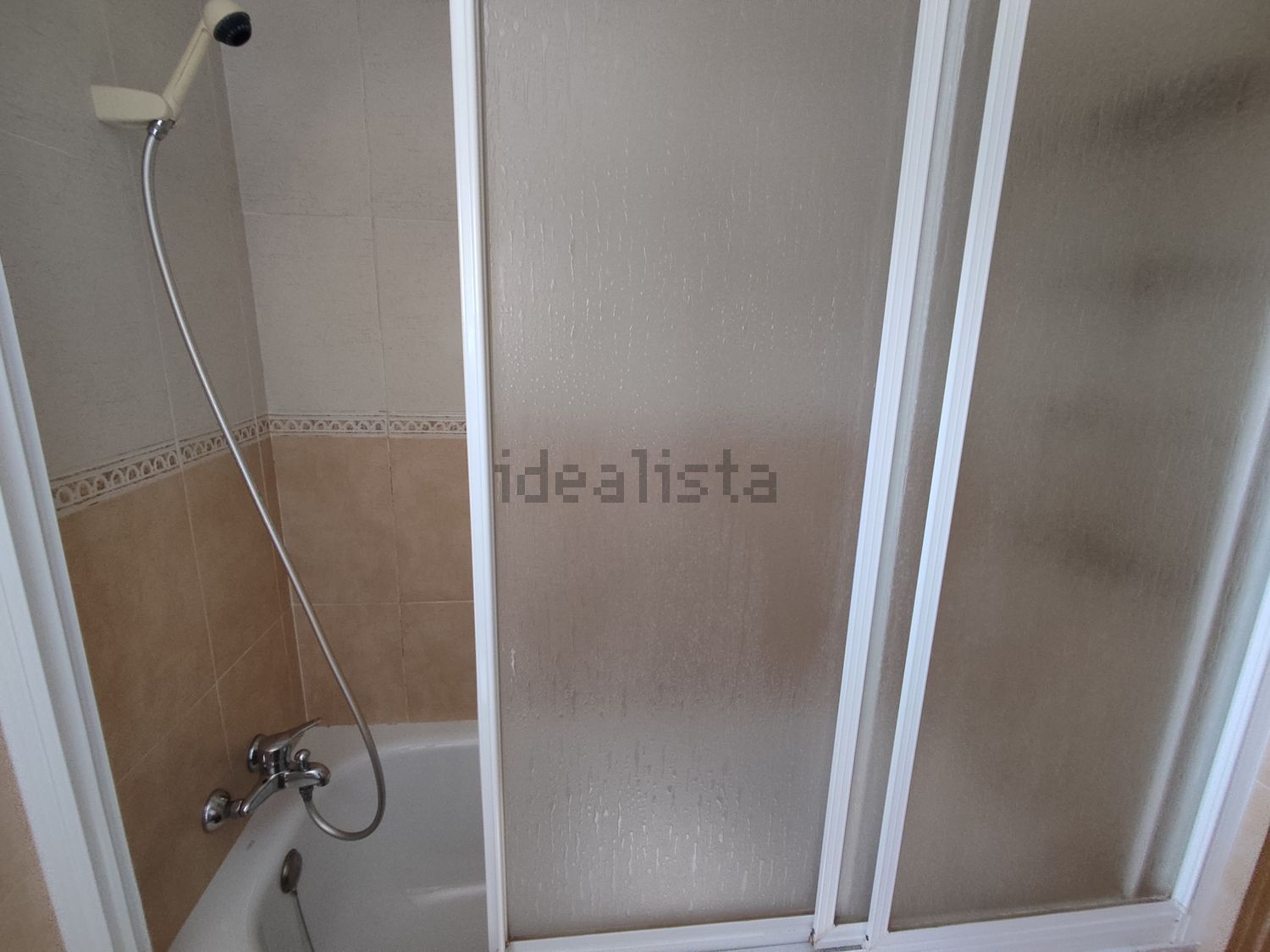 Casa de 240 m² a la Pobla de Vallbona