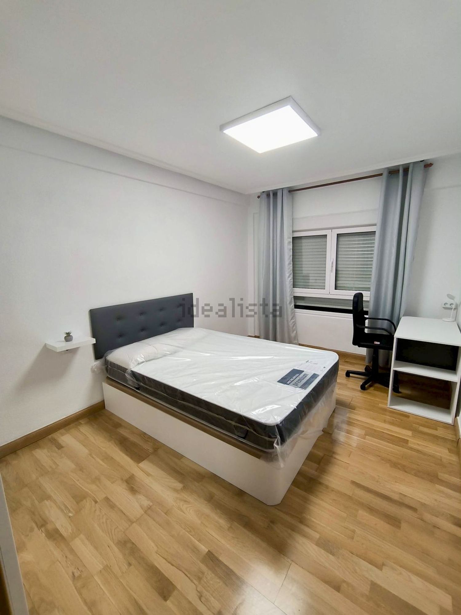 Habitació de lloguer, Lleó