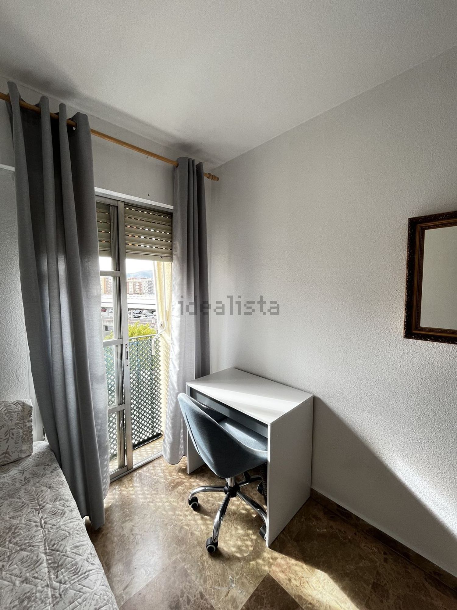Pis de 85 m² a Còrdova